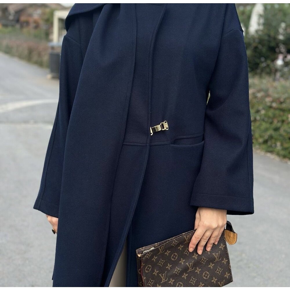 Lacivert Kaşe Kaban Atkılı 