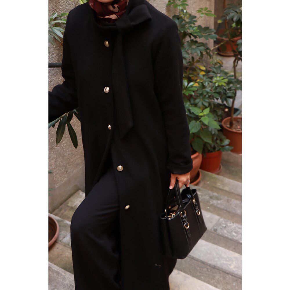 Siyah Kaşe Kaban Atkılı 