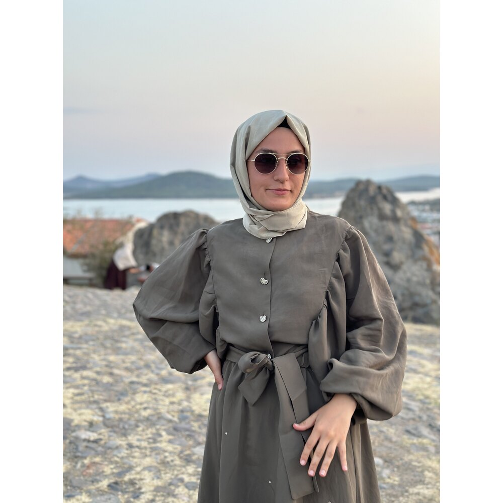 Eteği Taş Detaylı Asker Yeşili Takım 