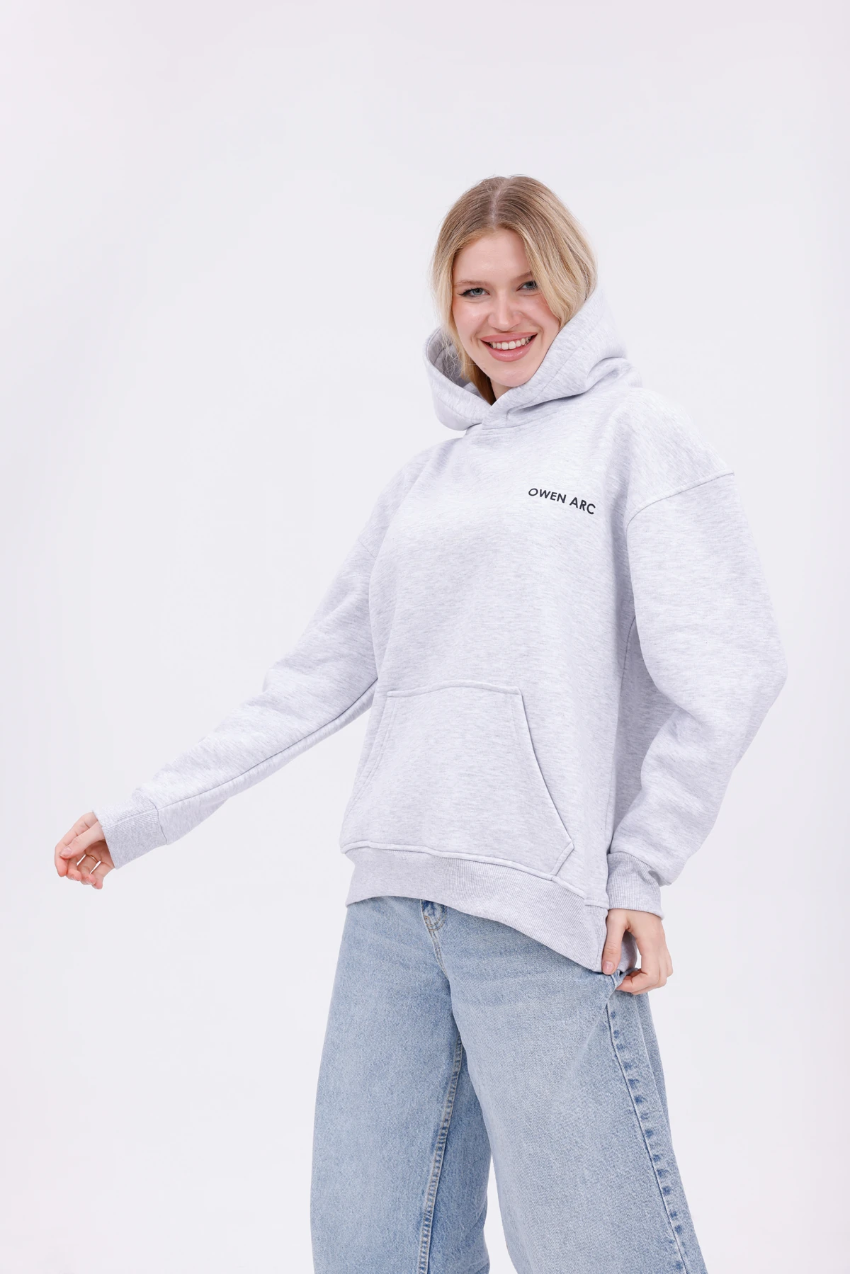 KAPÜŞONLU SWEATSHIRT