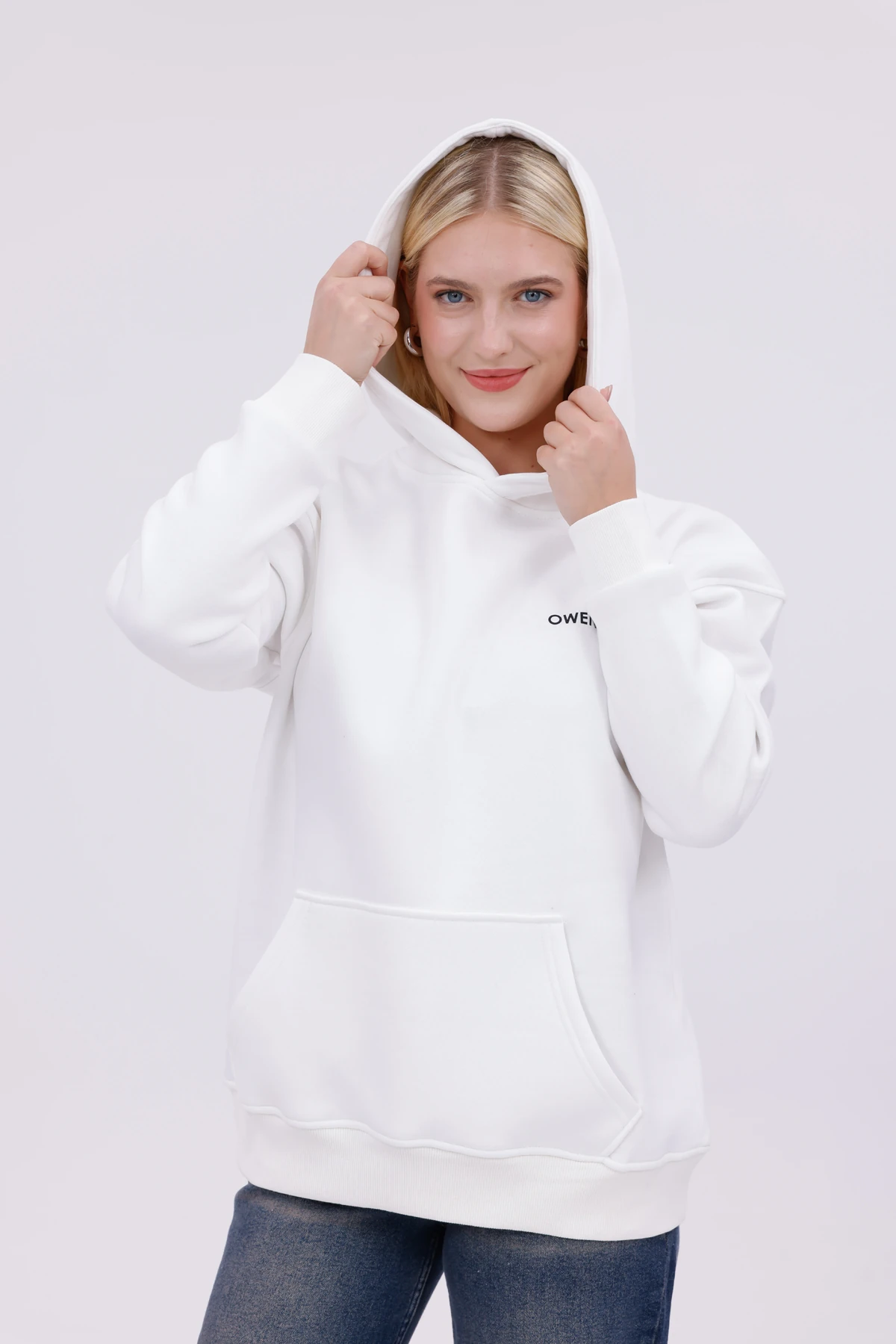 KAPÜŞONLU SWEATSHIRT