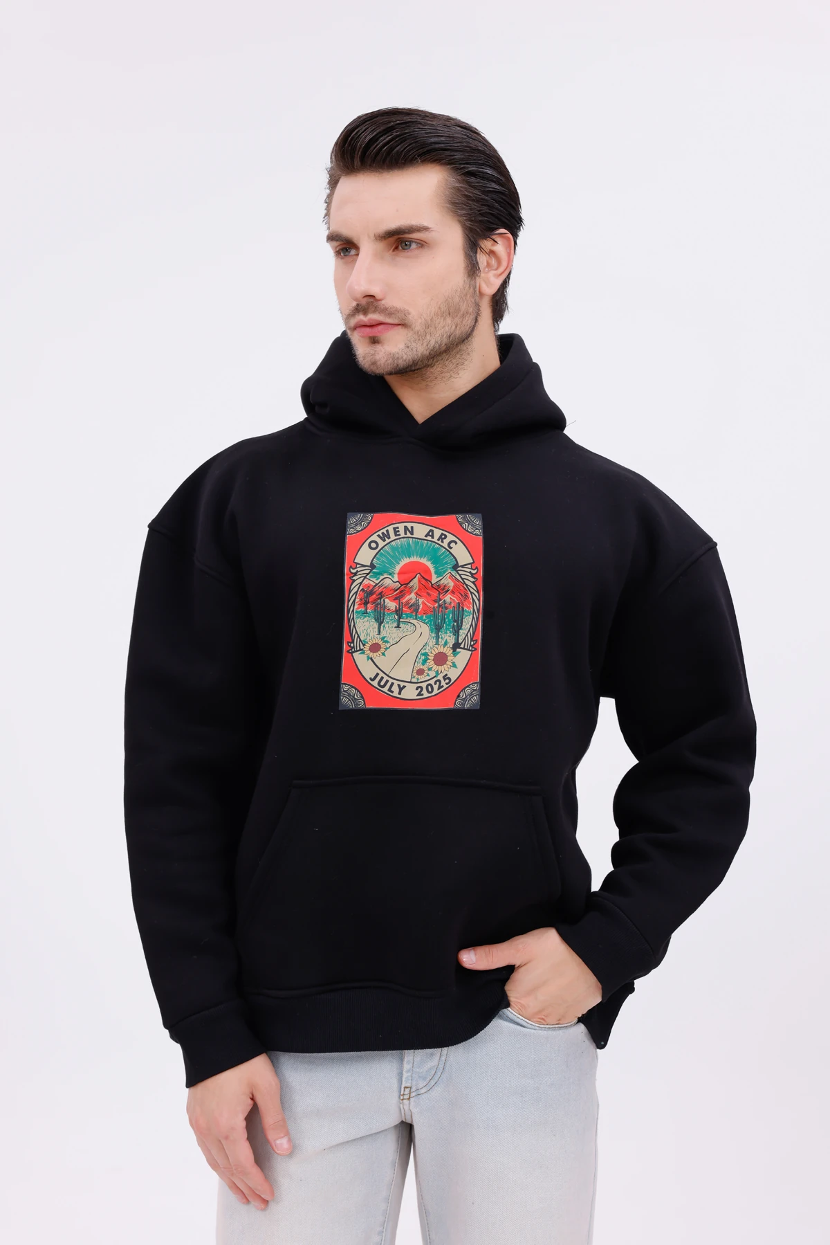 KAPÜŞONLU SWEATSHIRT