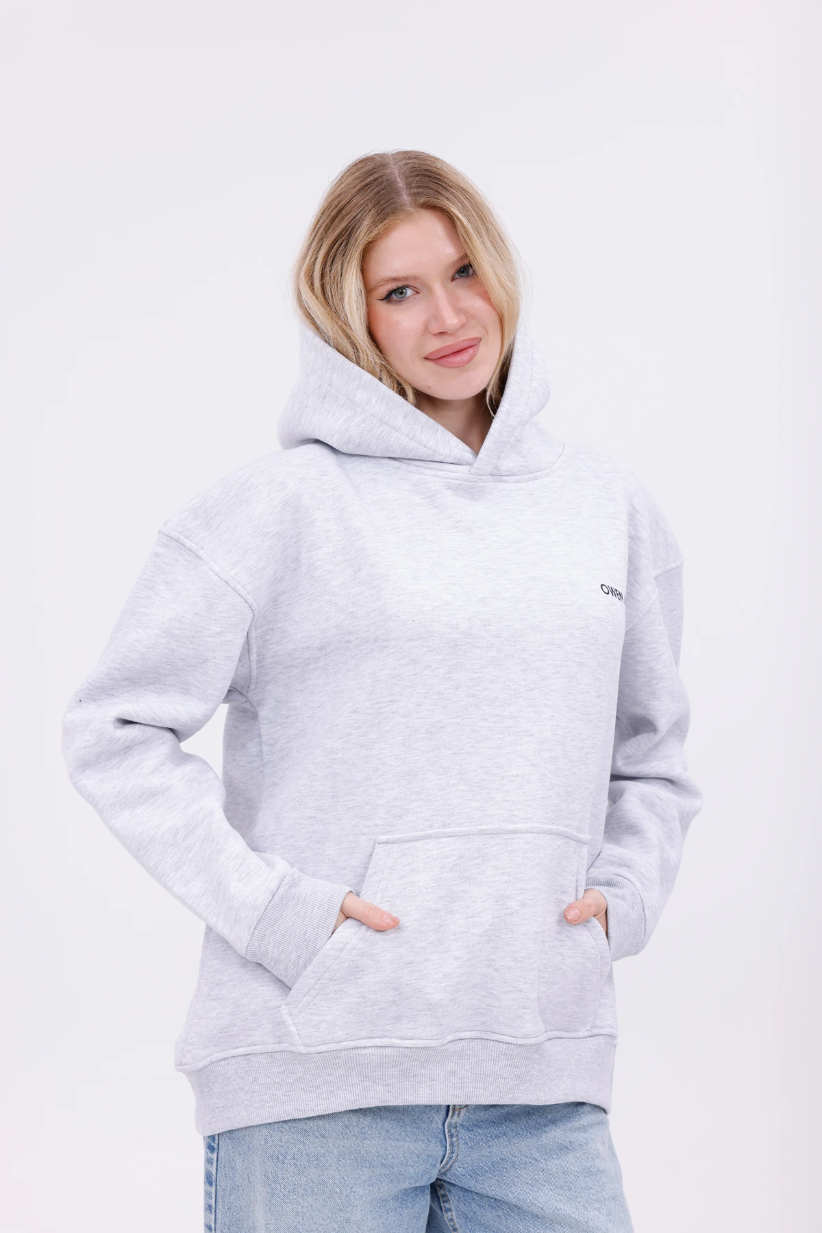 KAPÜŞONLU SWEATSHIRT