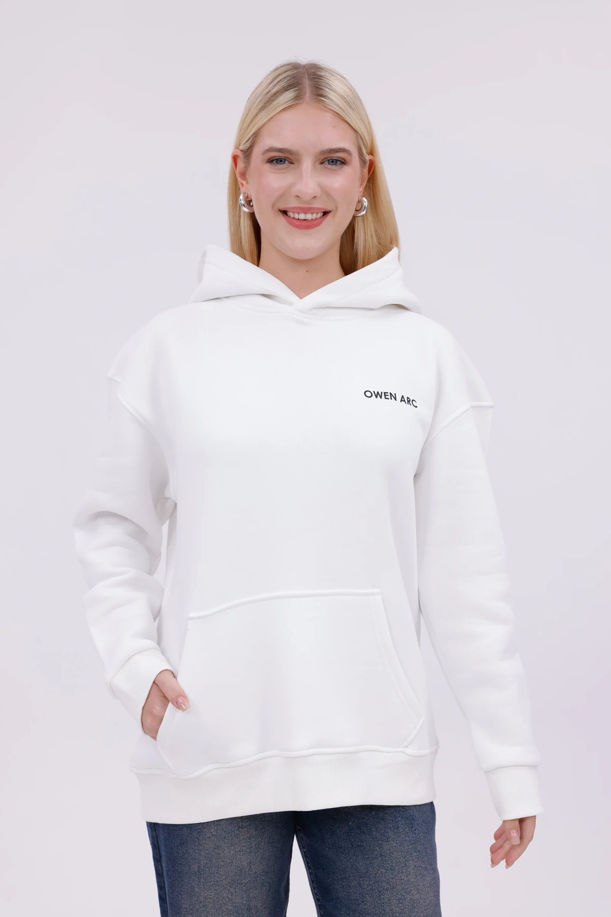 KAPÜŞONLU SWEATSHIRT