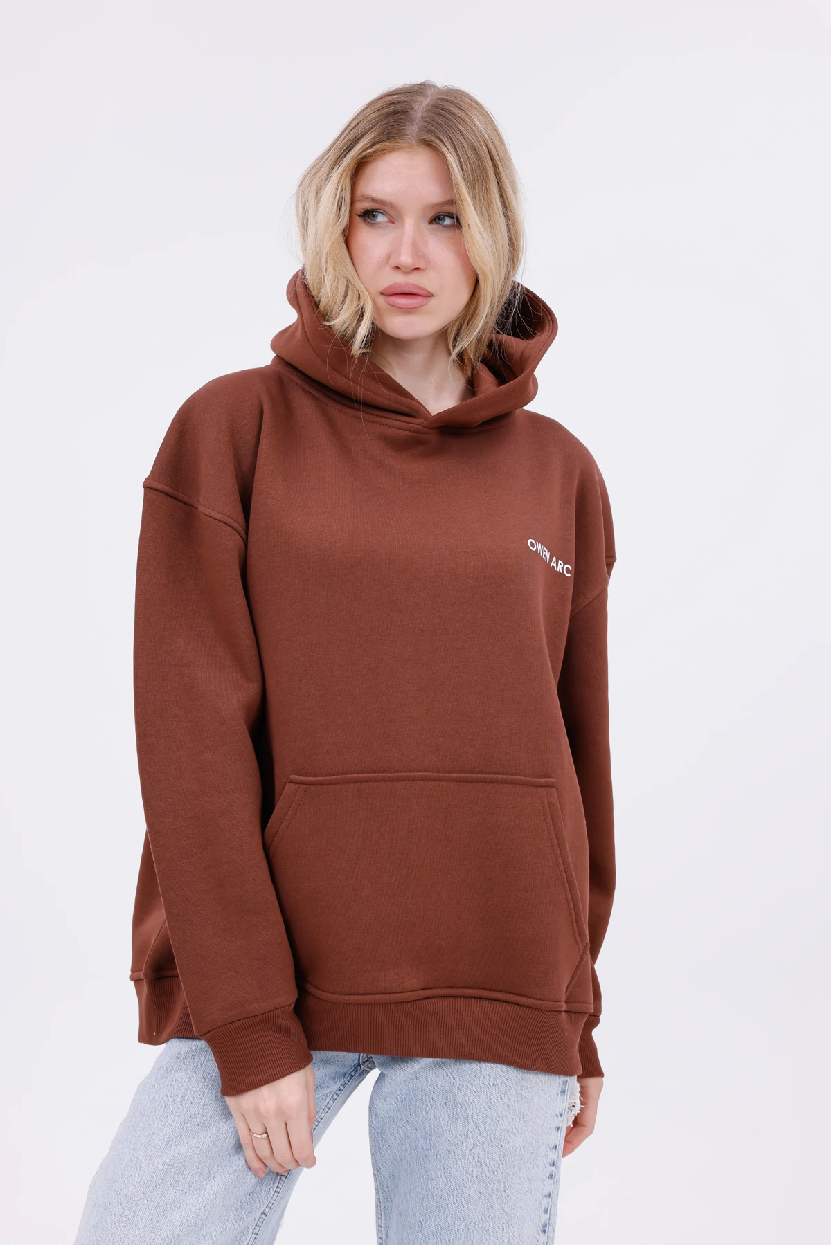 KAPÜŞONLU SWEATSHIRT