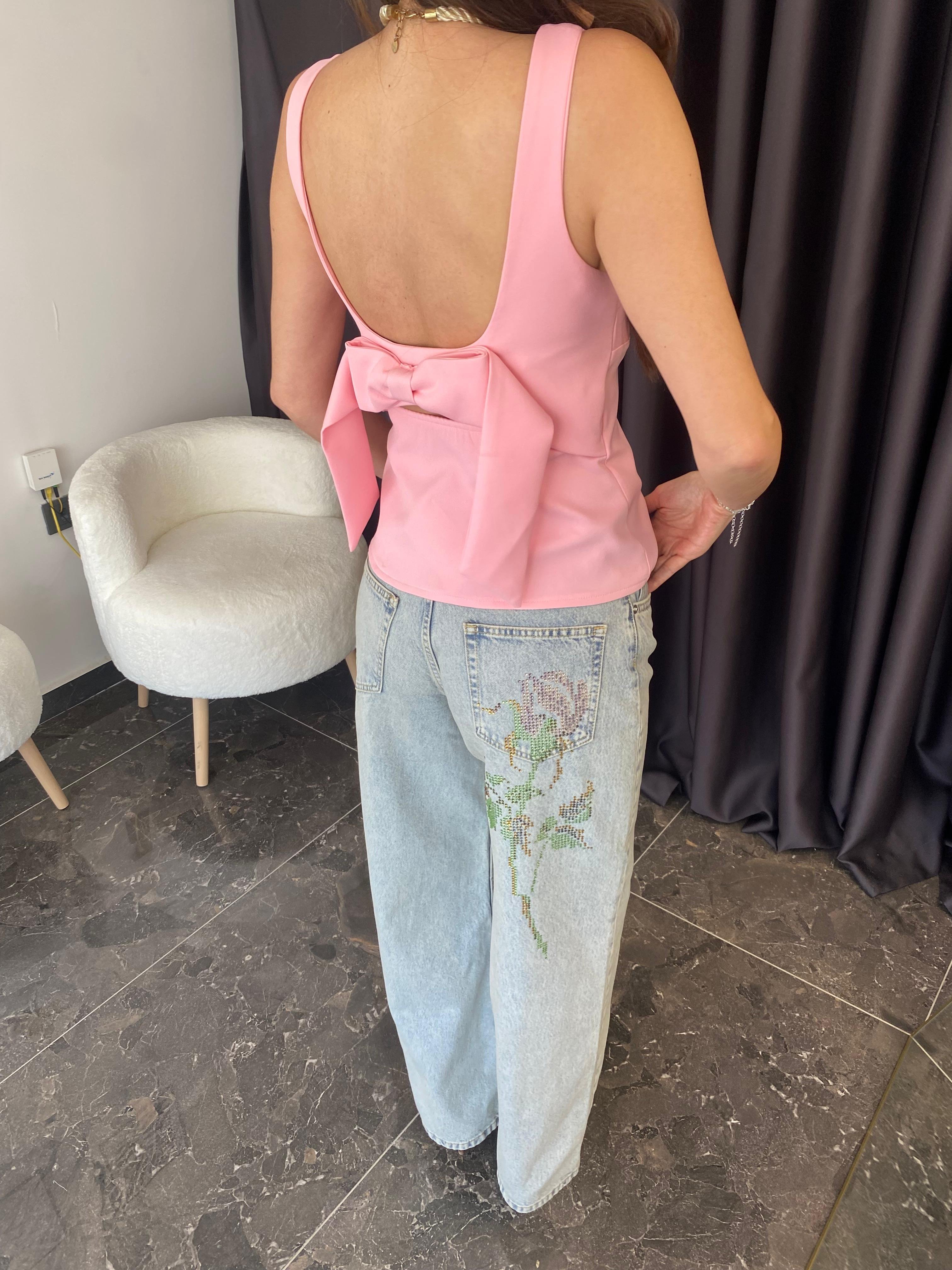 Fiyonk Detaylı Pembe Bluz