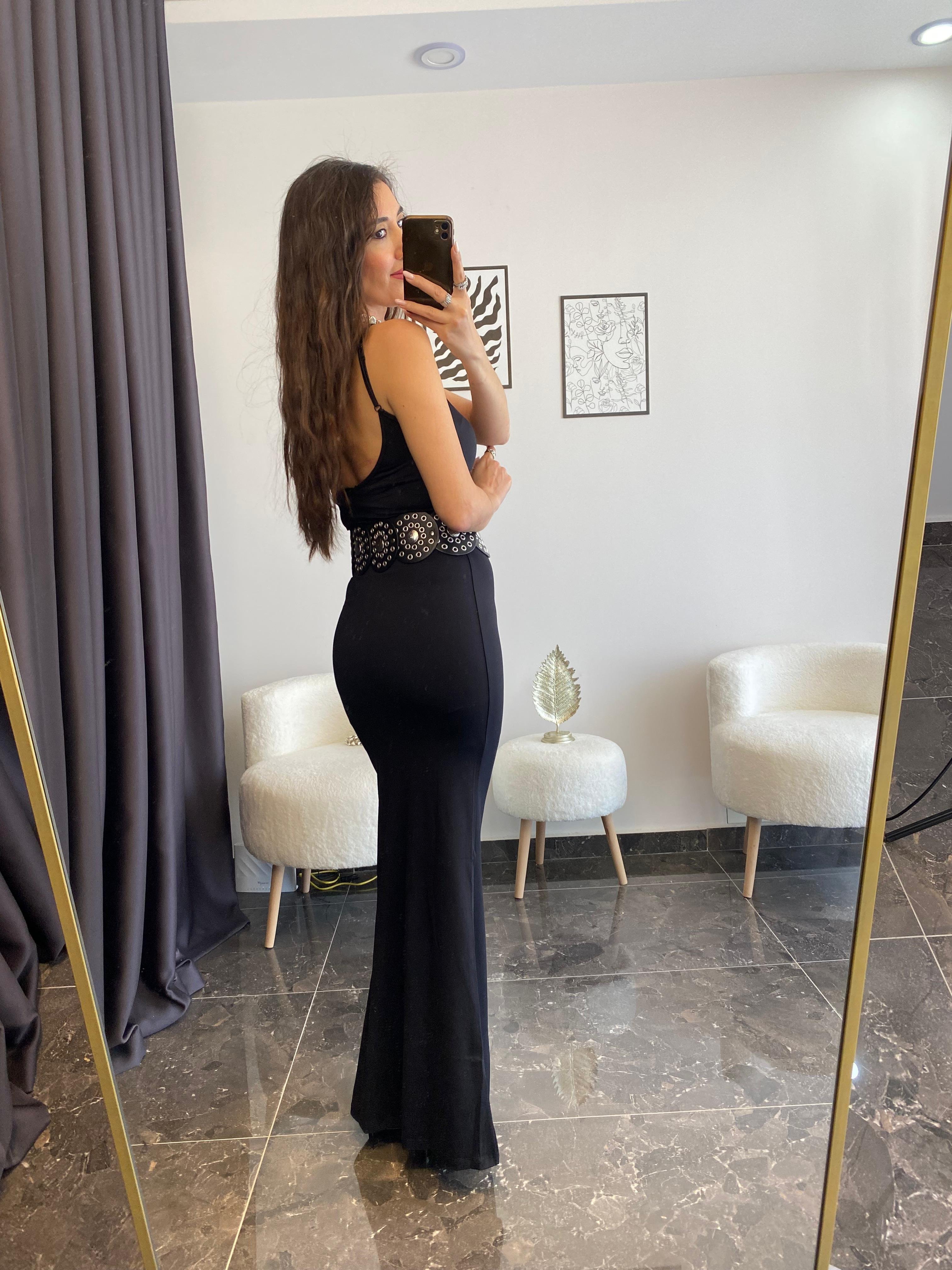 Askılı Uzun Siyah Elbise