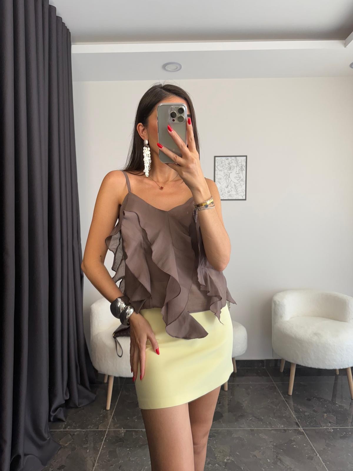 Volan Detaylı Şifon Bluz - Vizon