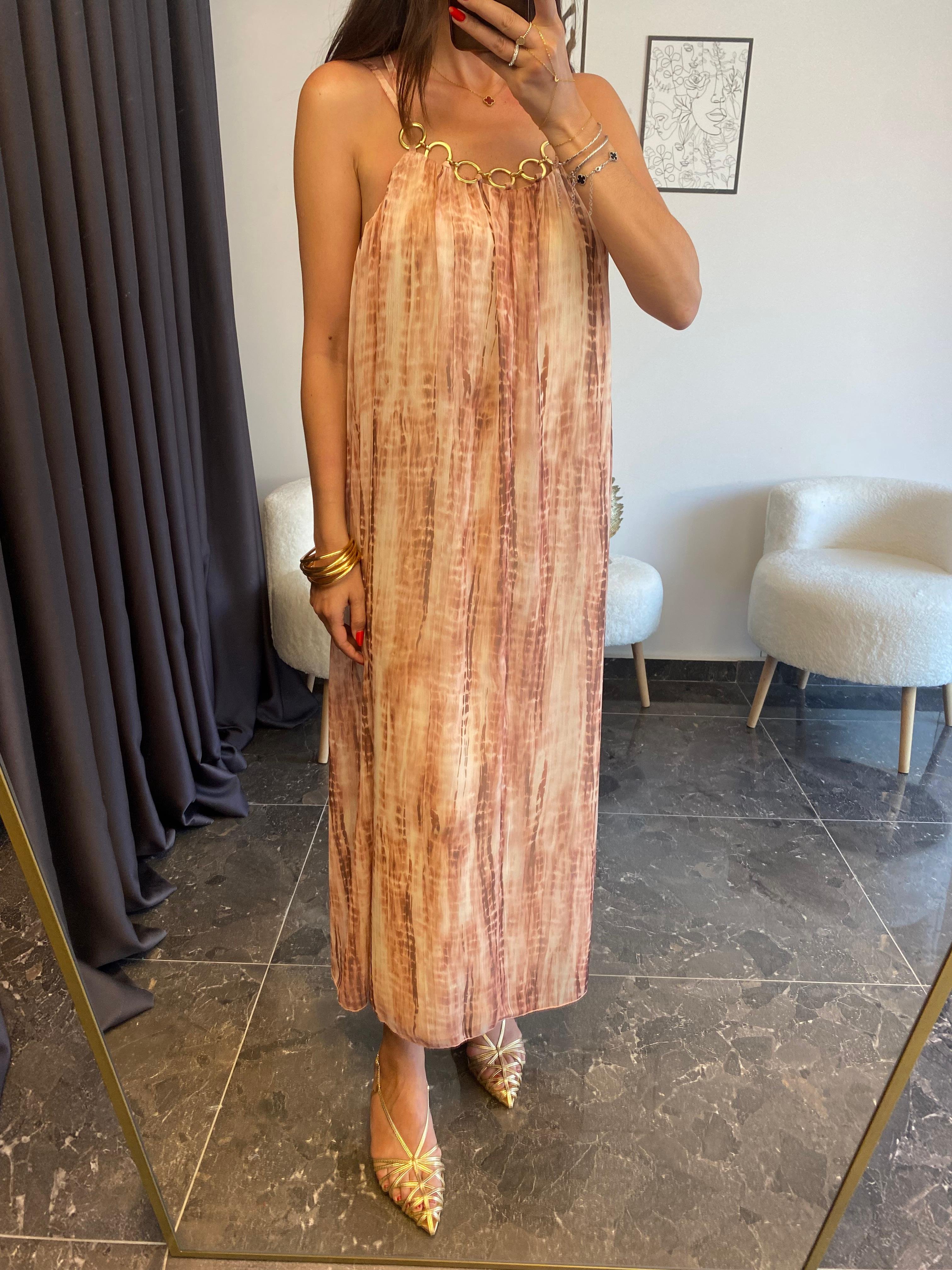 Zincir Detaylı Batik Desenli Şifon Elbise