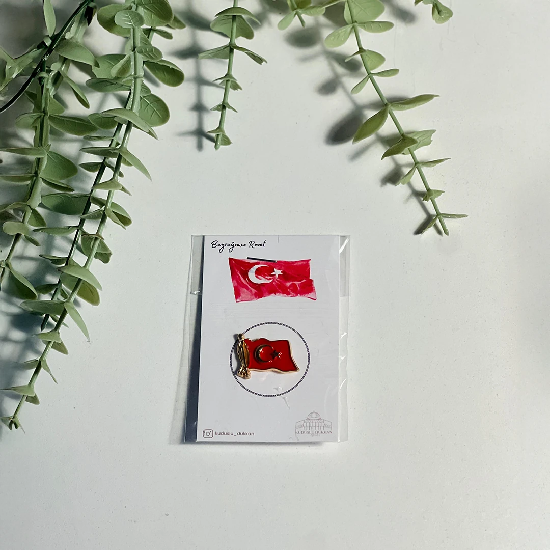 Türk Bayrağı Rozet