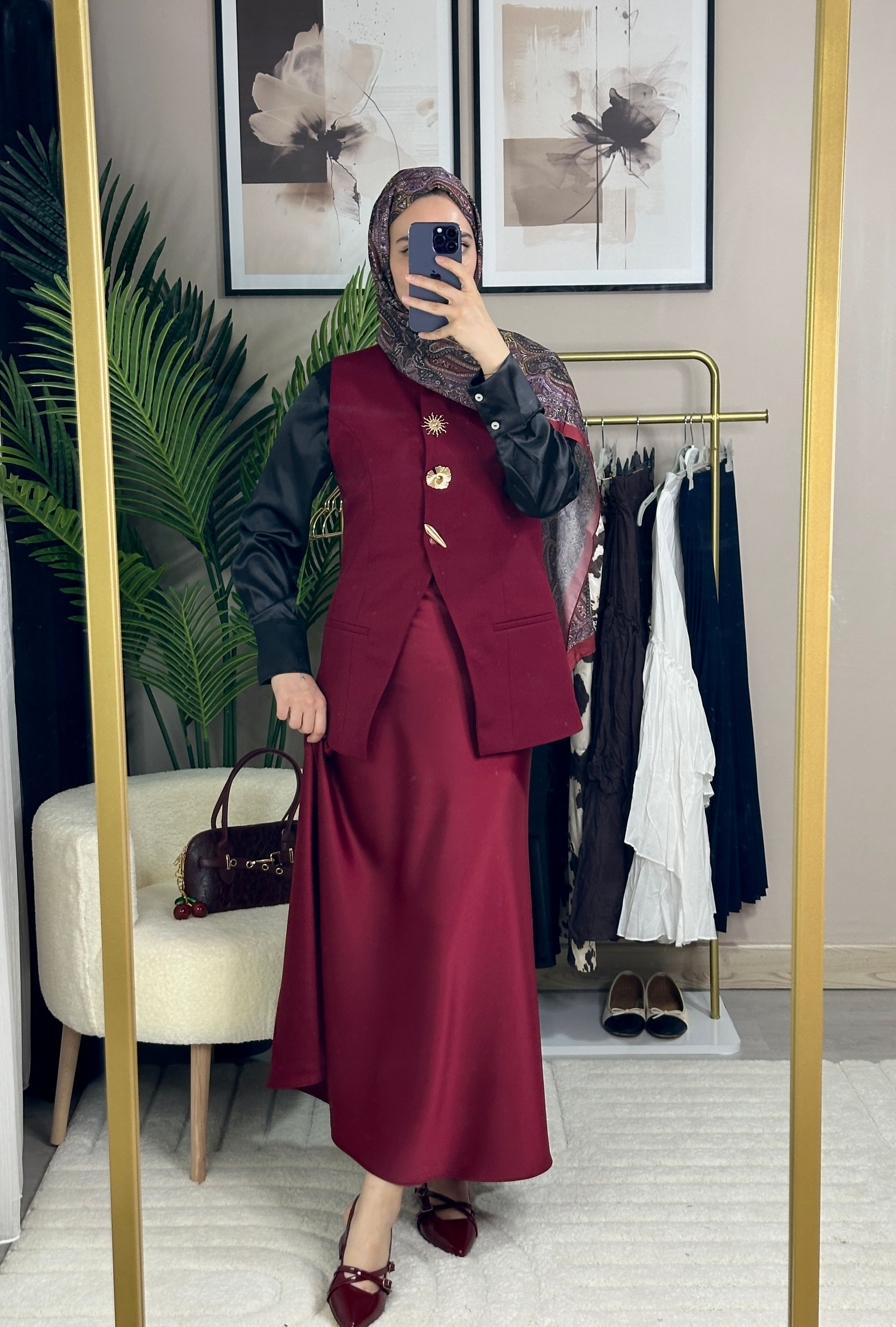 Gold Düğme Detaylı Yelek - BORDO