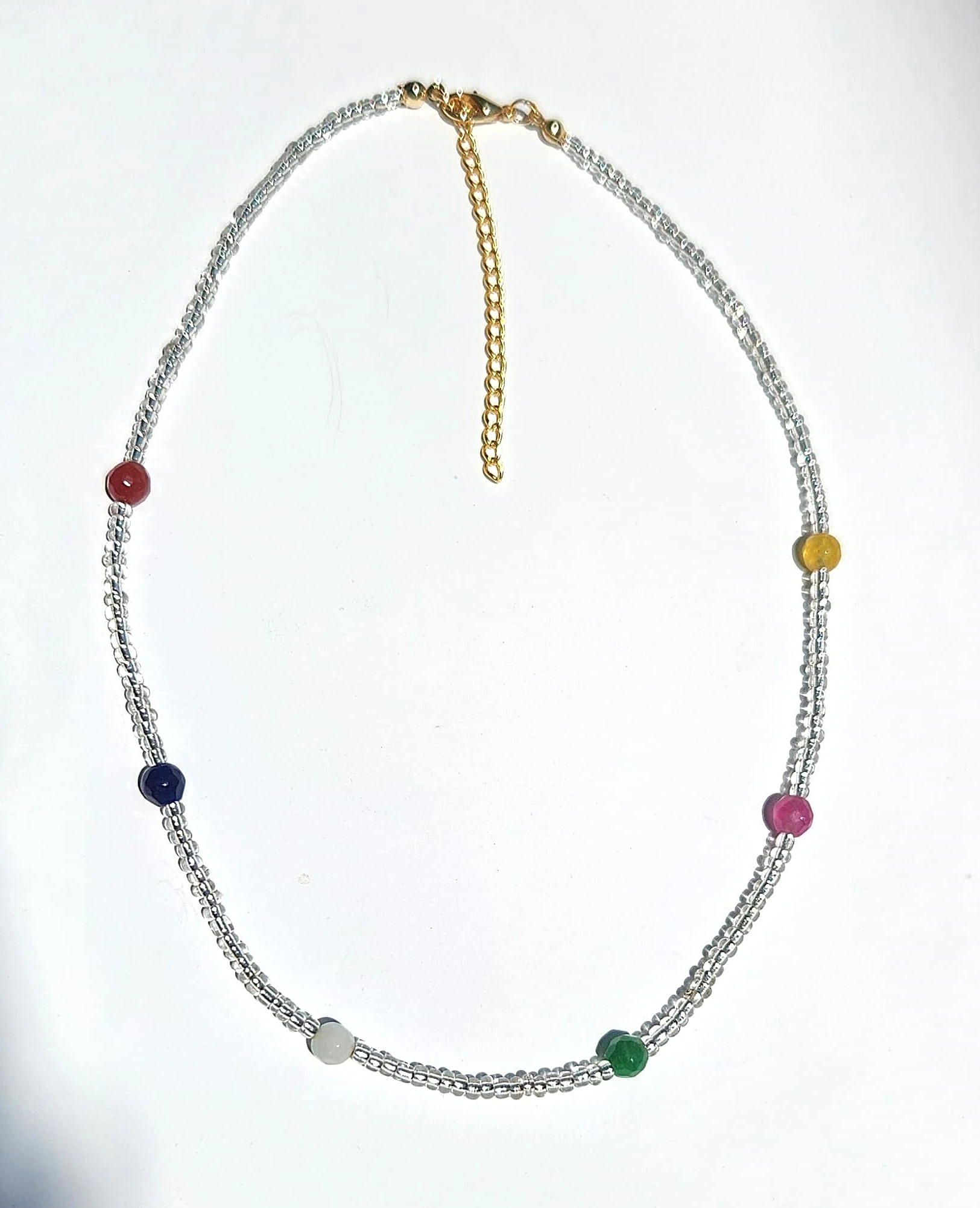 Chroma Glow – Doğal Taşlı Minimal Kolye