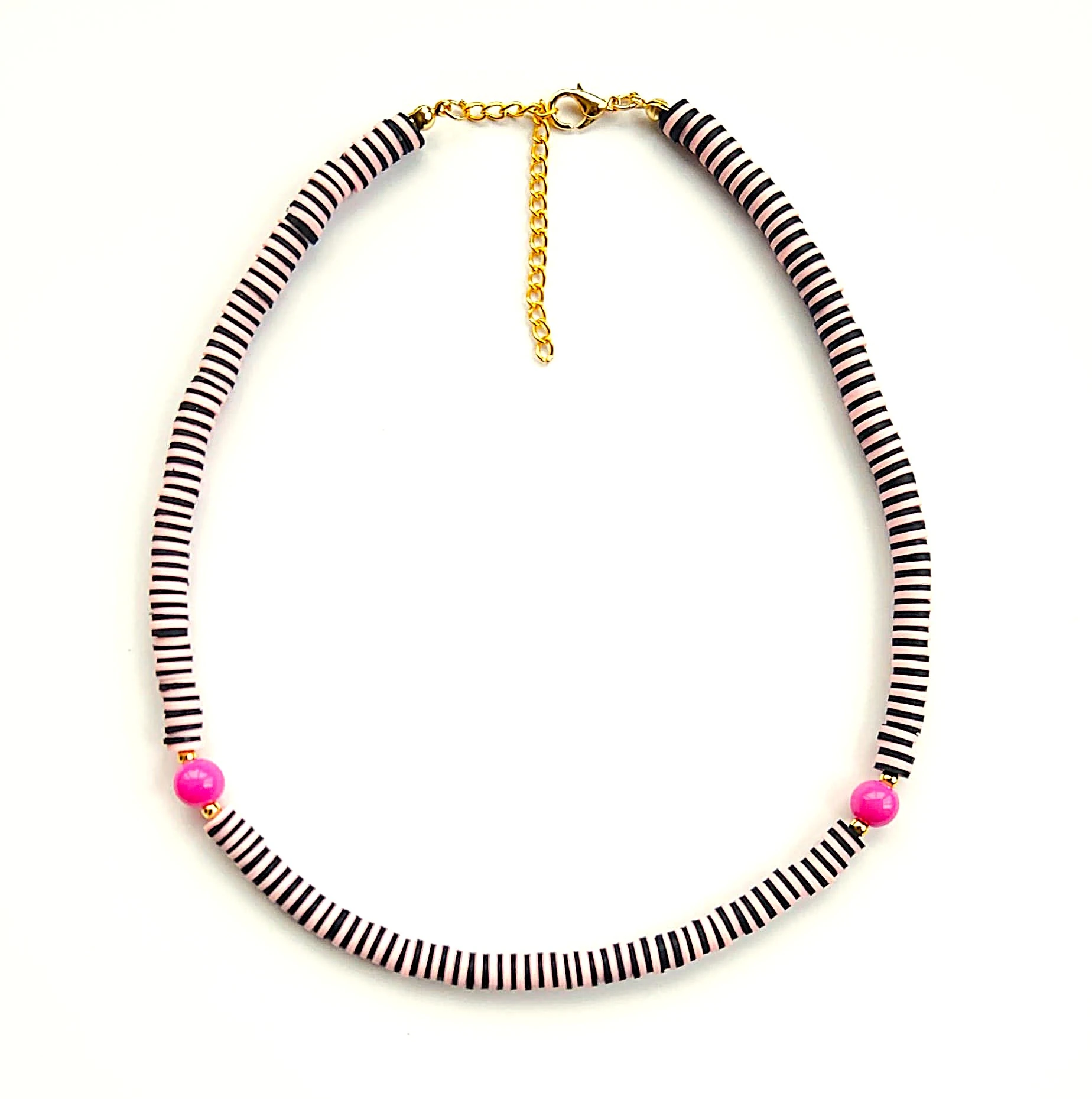 Soft Punk – Pembe ve Siyah El Yapımı Fimo Boncuk Kolye