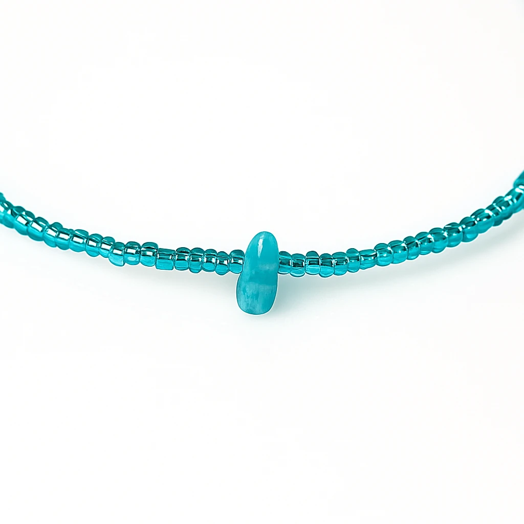 Apatit Doğal Taş Detaylı Mavi Boncuklu Kolye