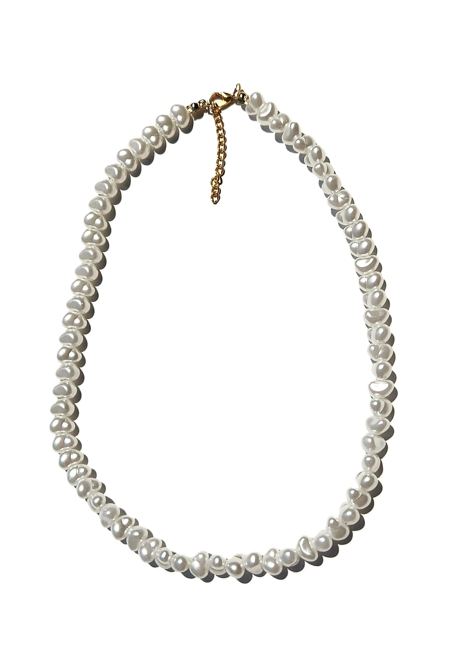 Barok Zarafet – Beyaz Barok İnci Görünümlü Kolye