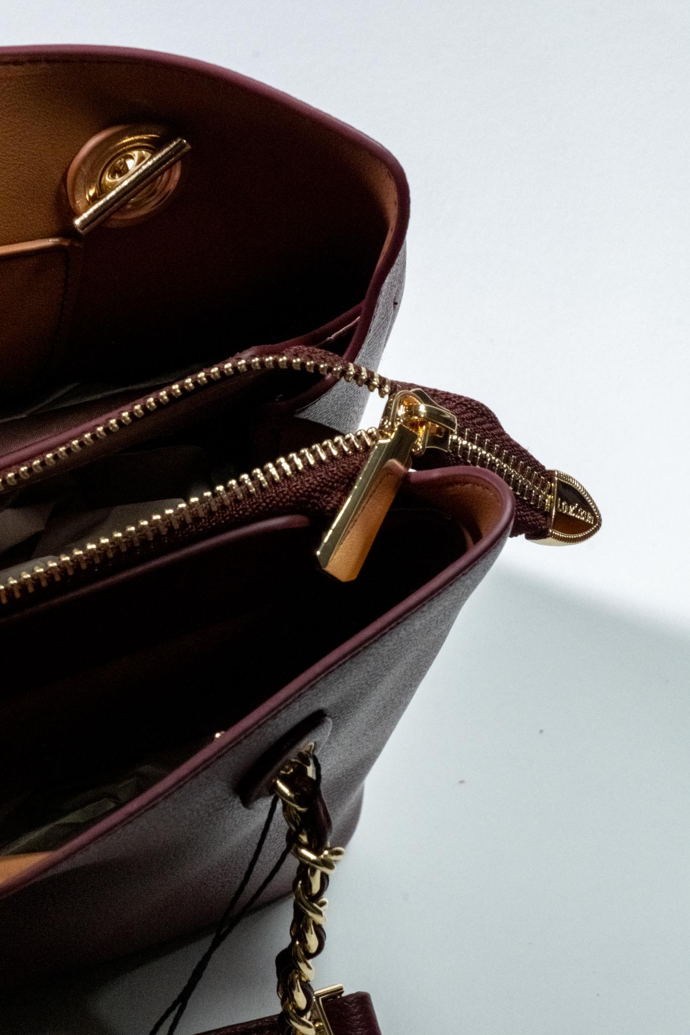 Zincir Detaylı  Omuz Çanta 