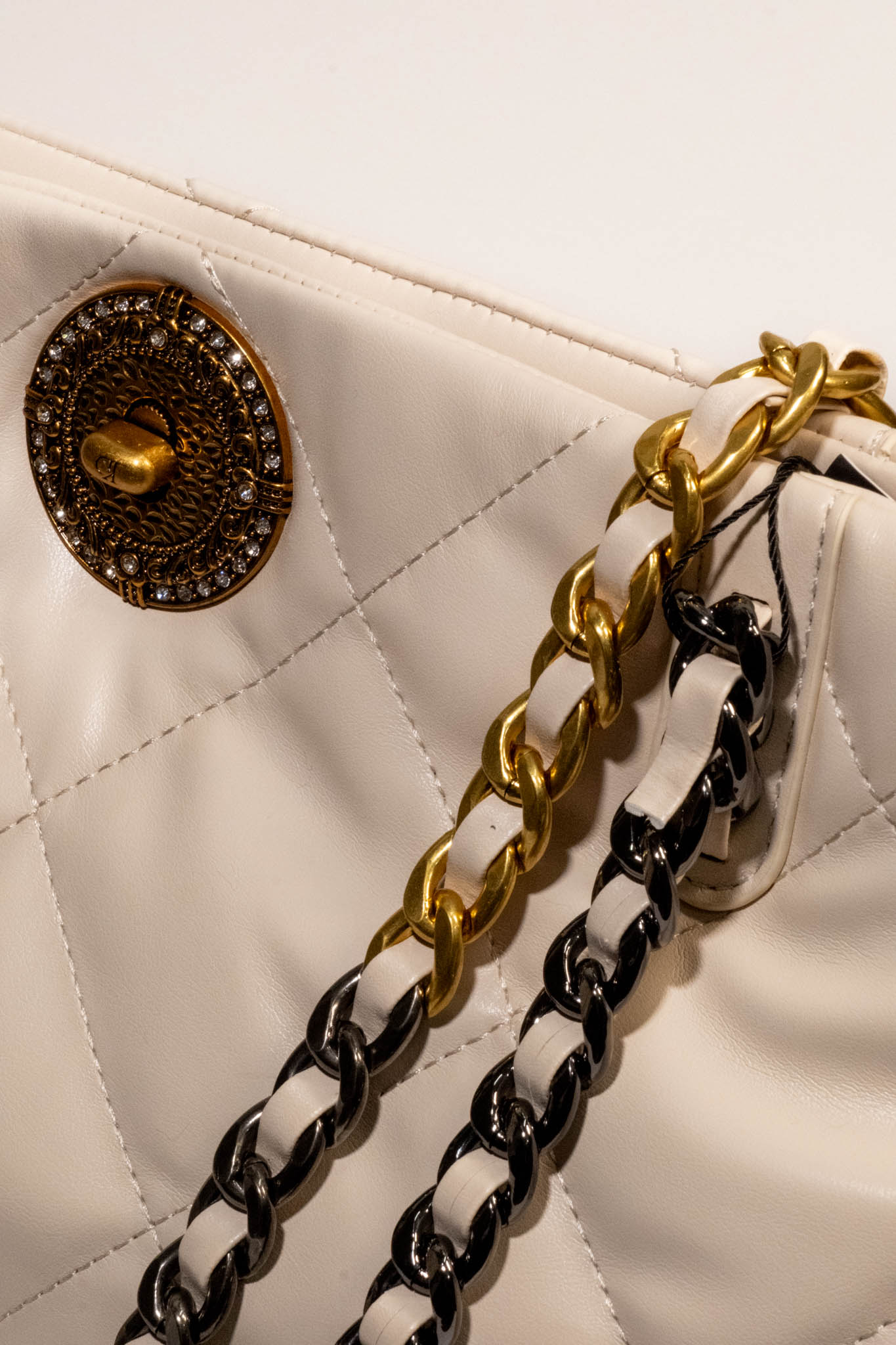 Zincirli Ekru Shopper Çanta 