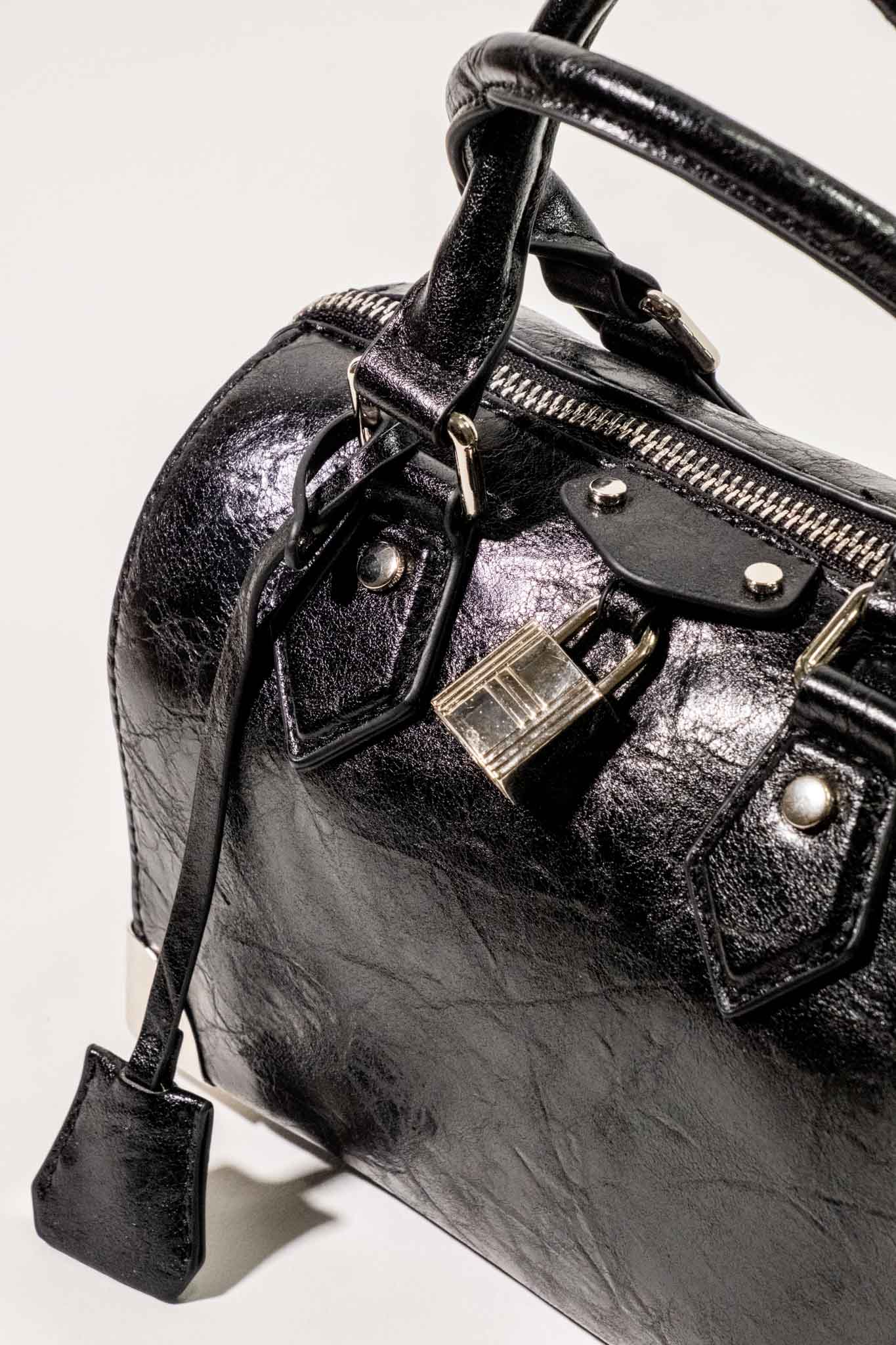 Multi Charm Siyah Omuz Çanta