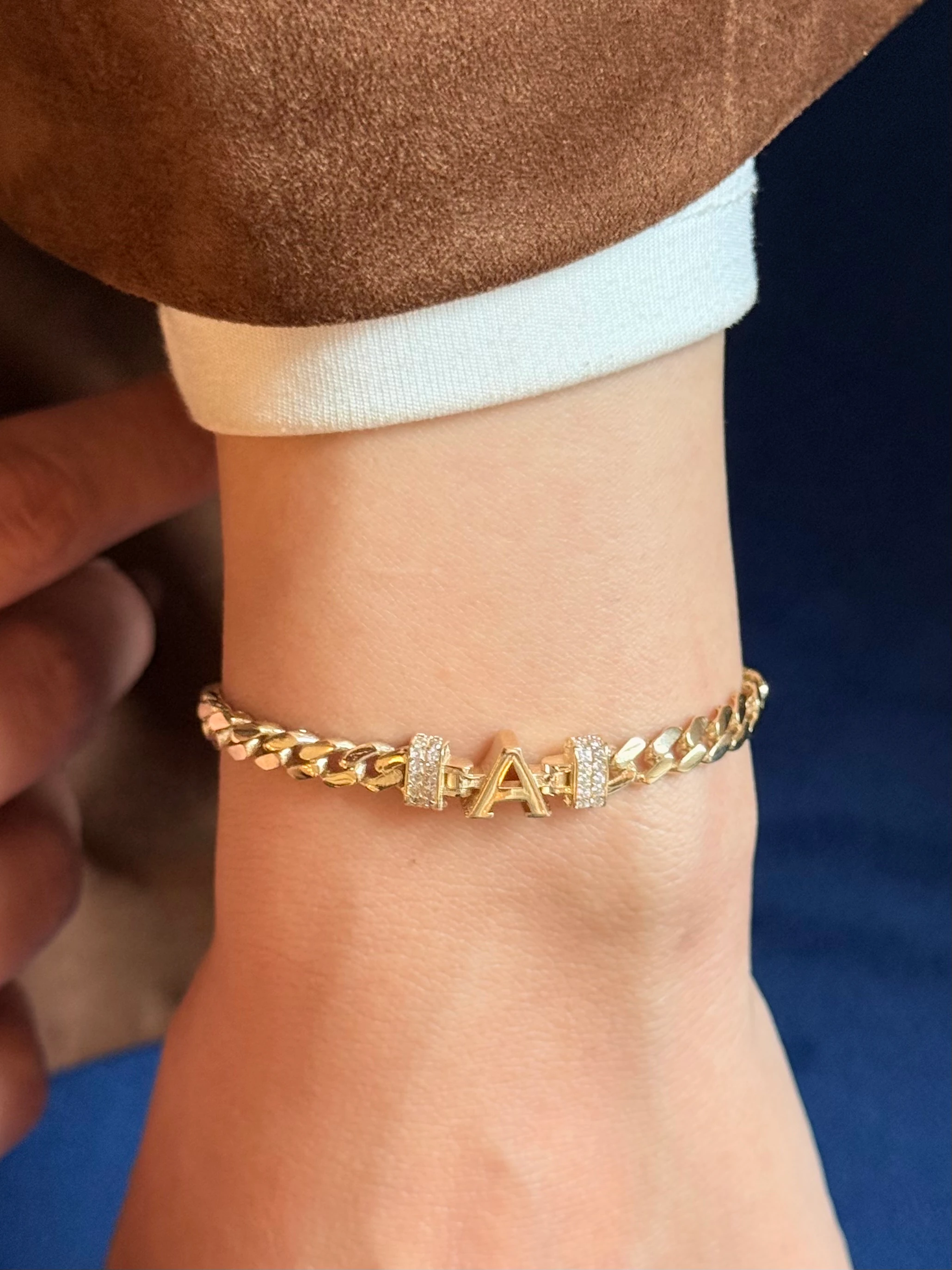 "A" Harfli Gurmet Altın Bileklik