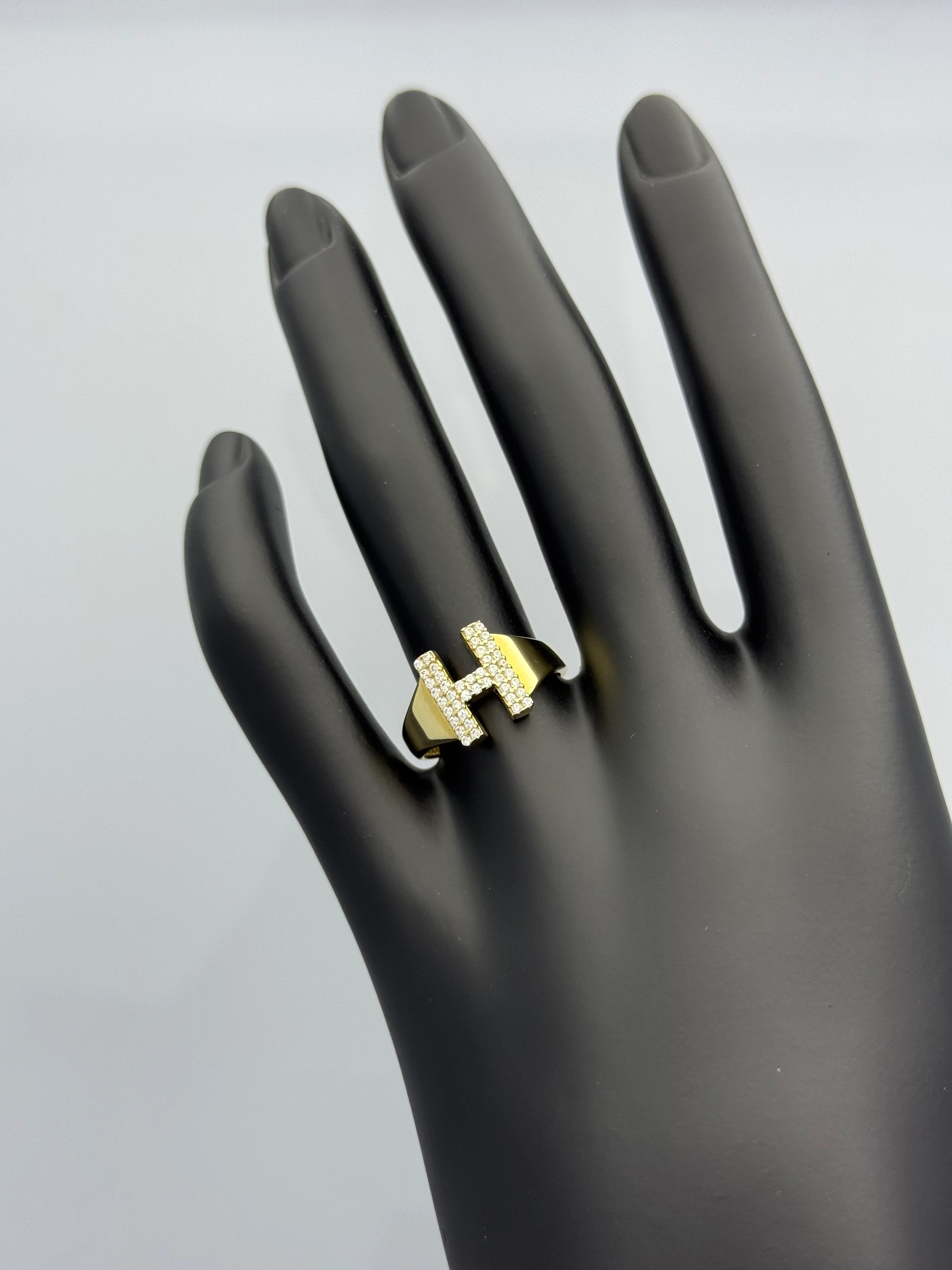 Swarovski Taşlı Harf Altın Yüzük - H (2.25 Gram)