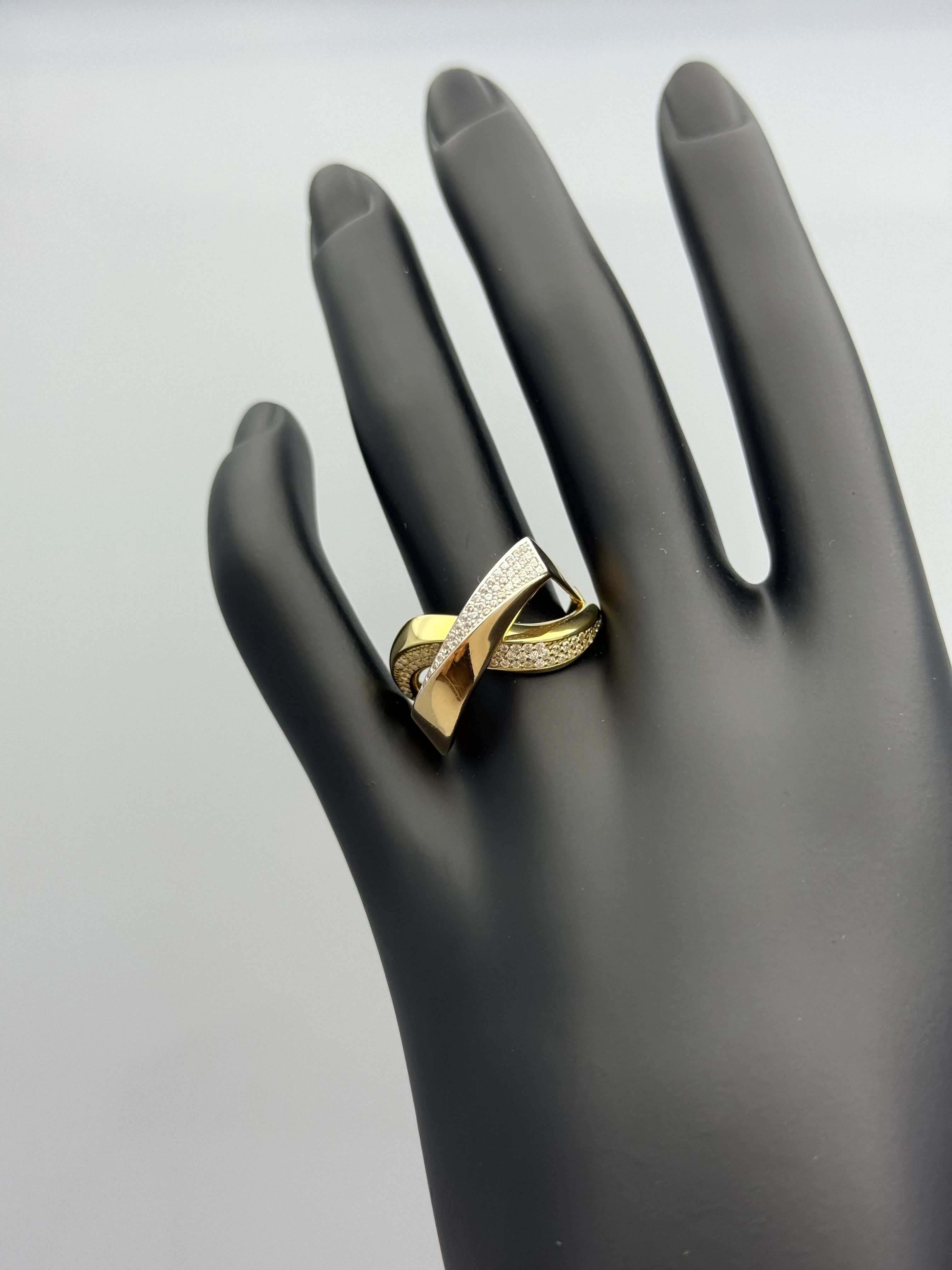 Solene Altın Yüzük