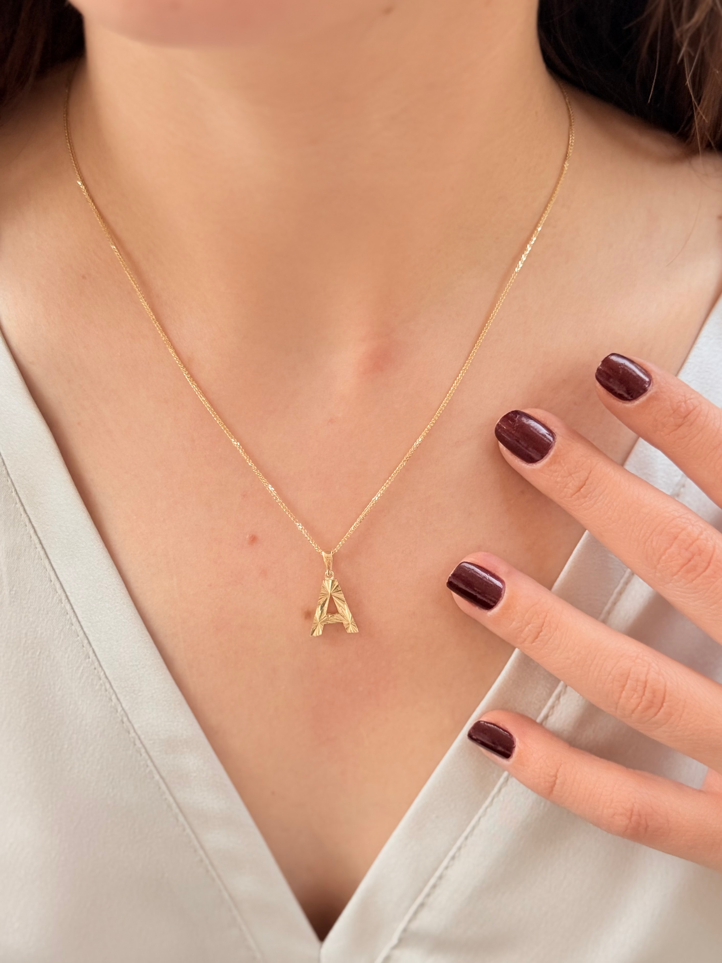 "A" Harf Kalemli Altın Kolye Ucu