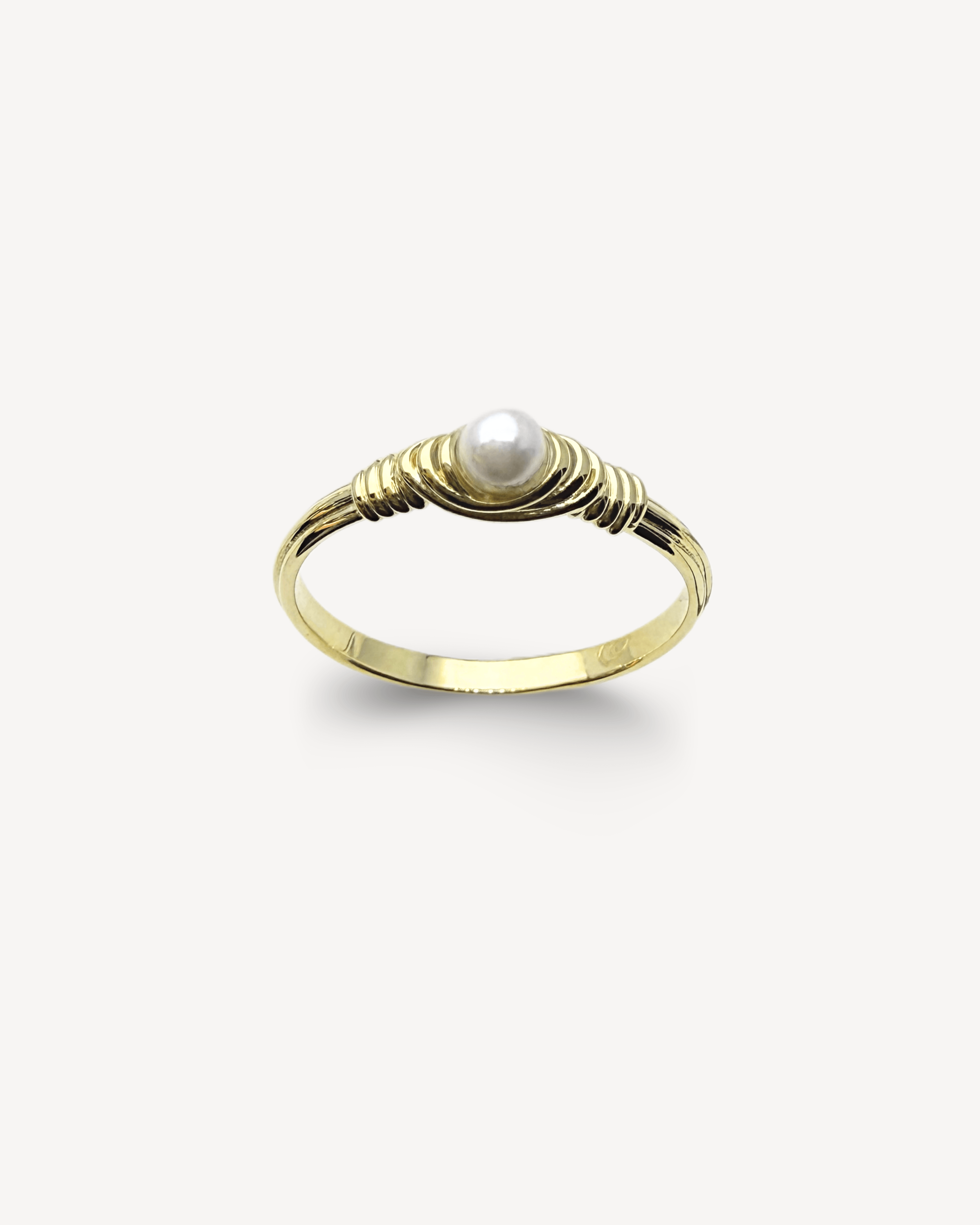 Minimal İncili Altın Yüzük