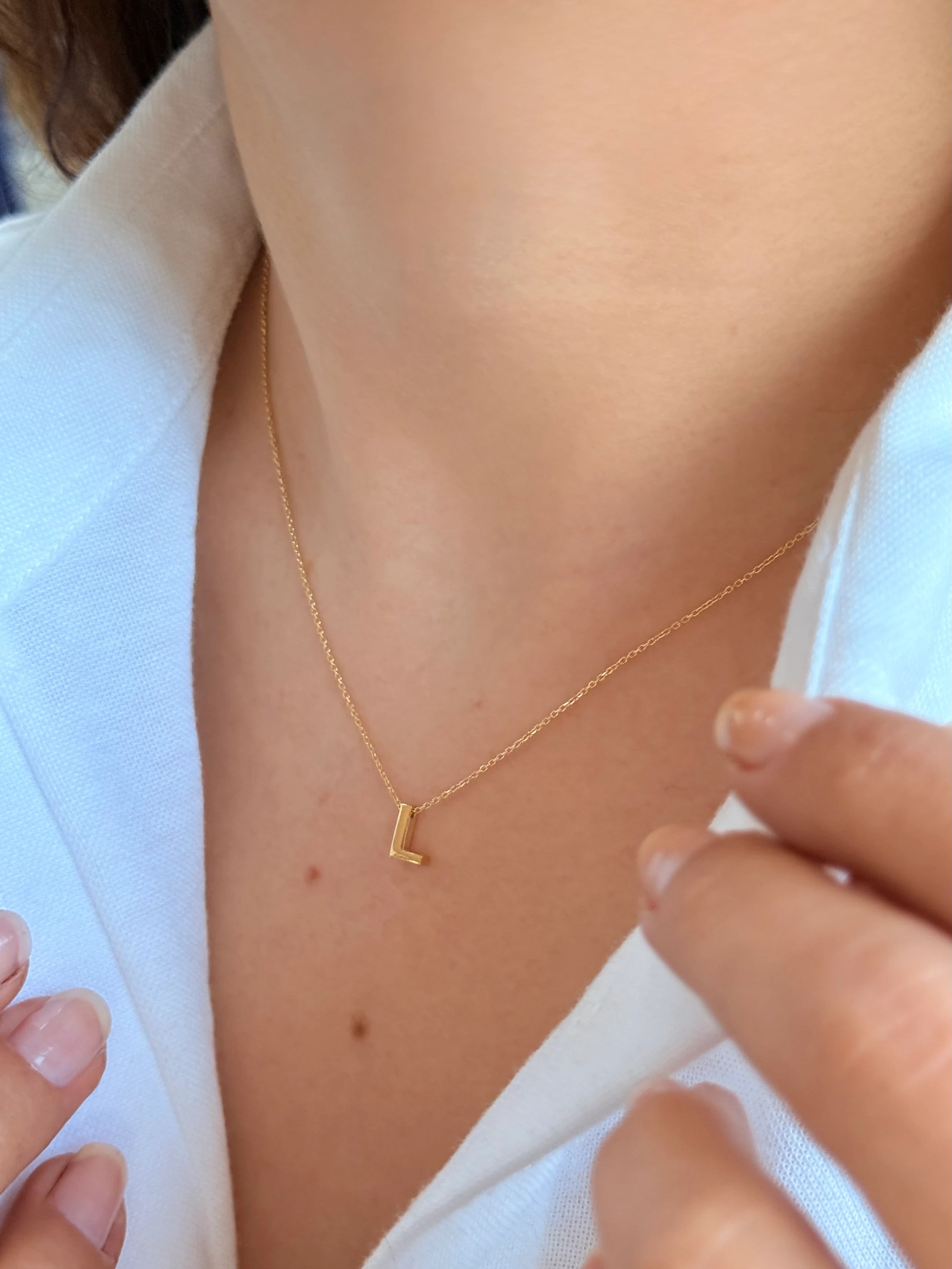 "L" Minimal Harfli Altın Kolye