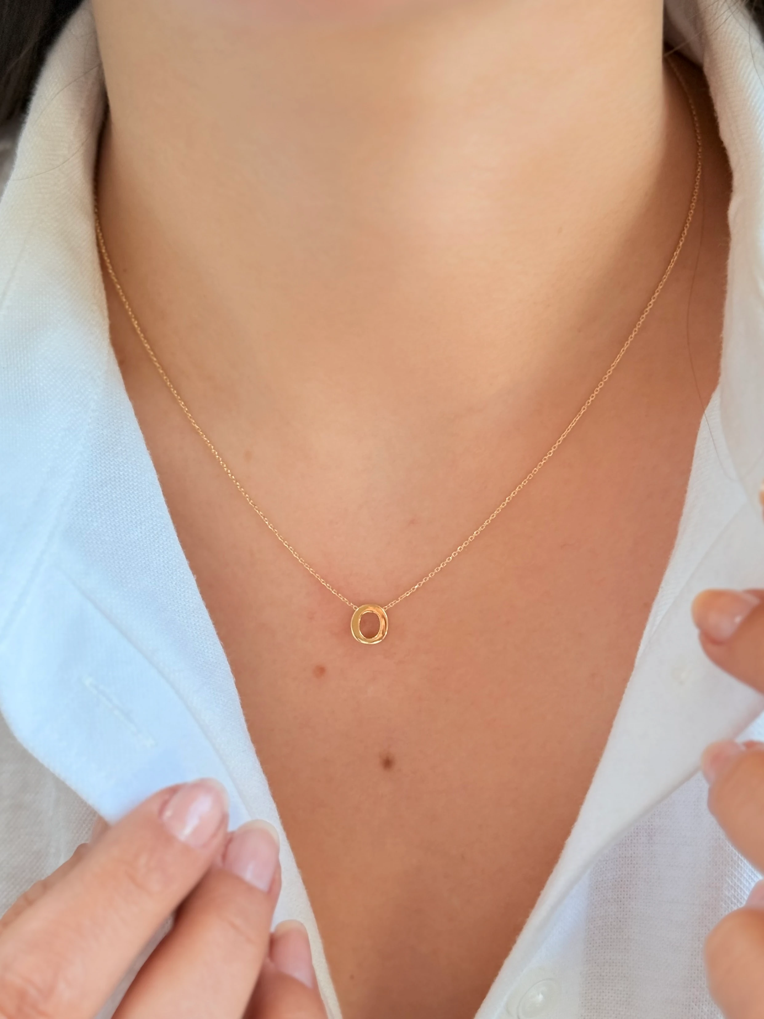 "O" Minimal Harfli Altın Kolye