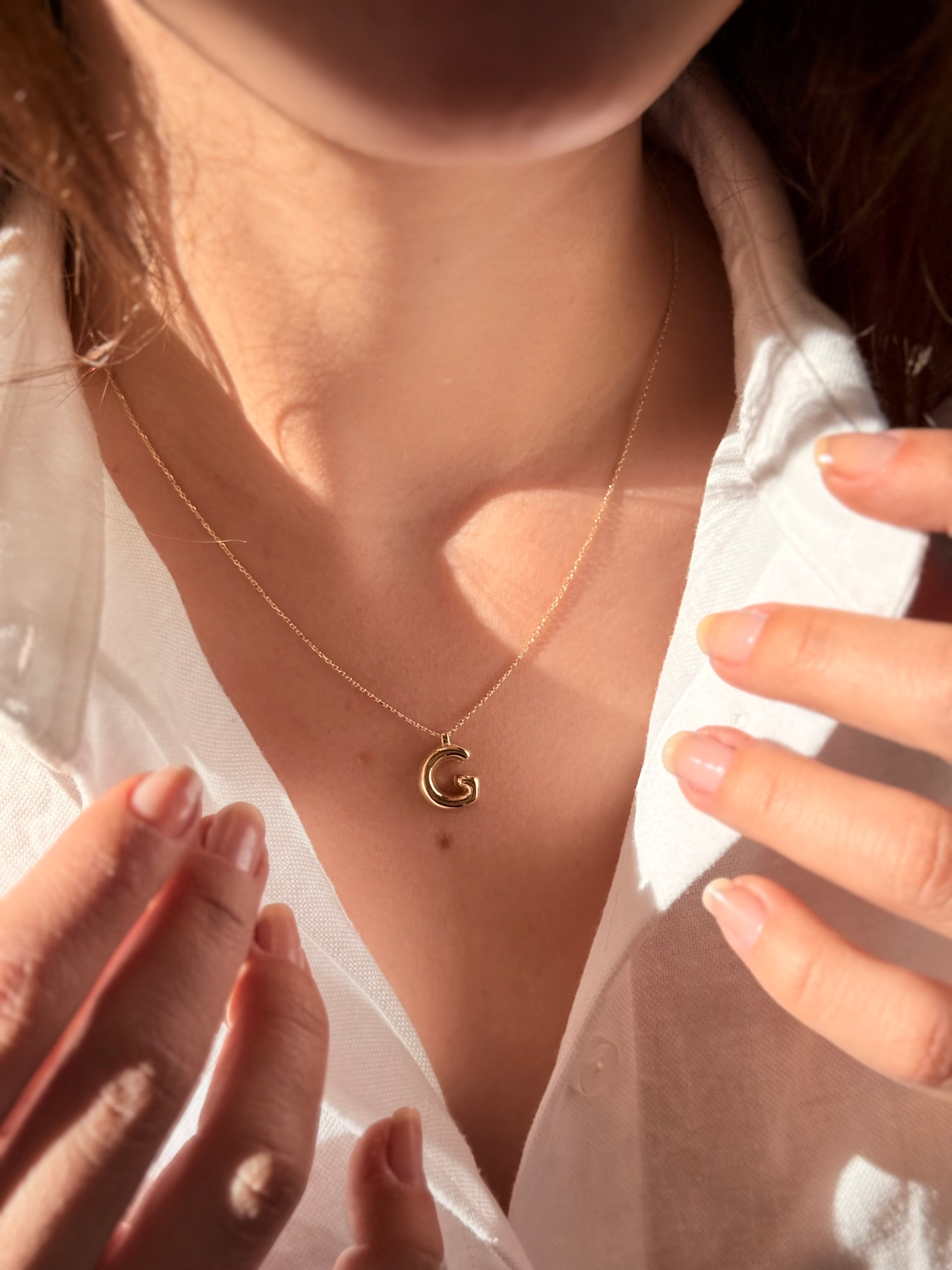 "G" Balon Harf Altın Kolye