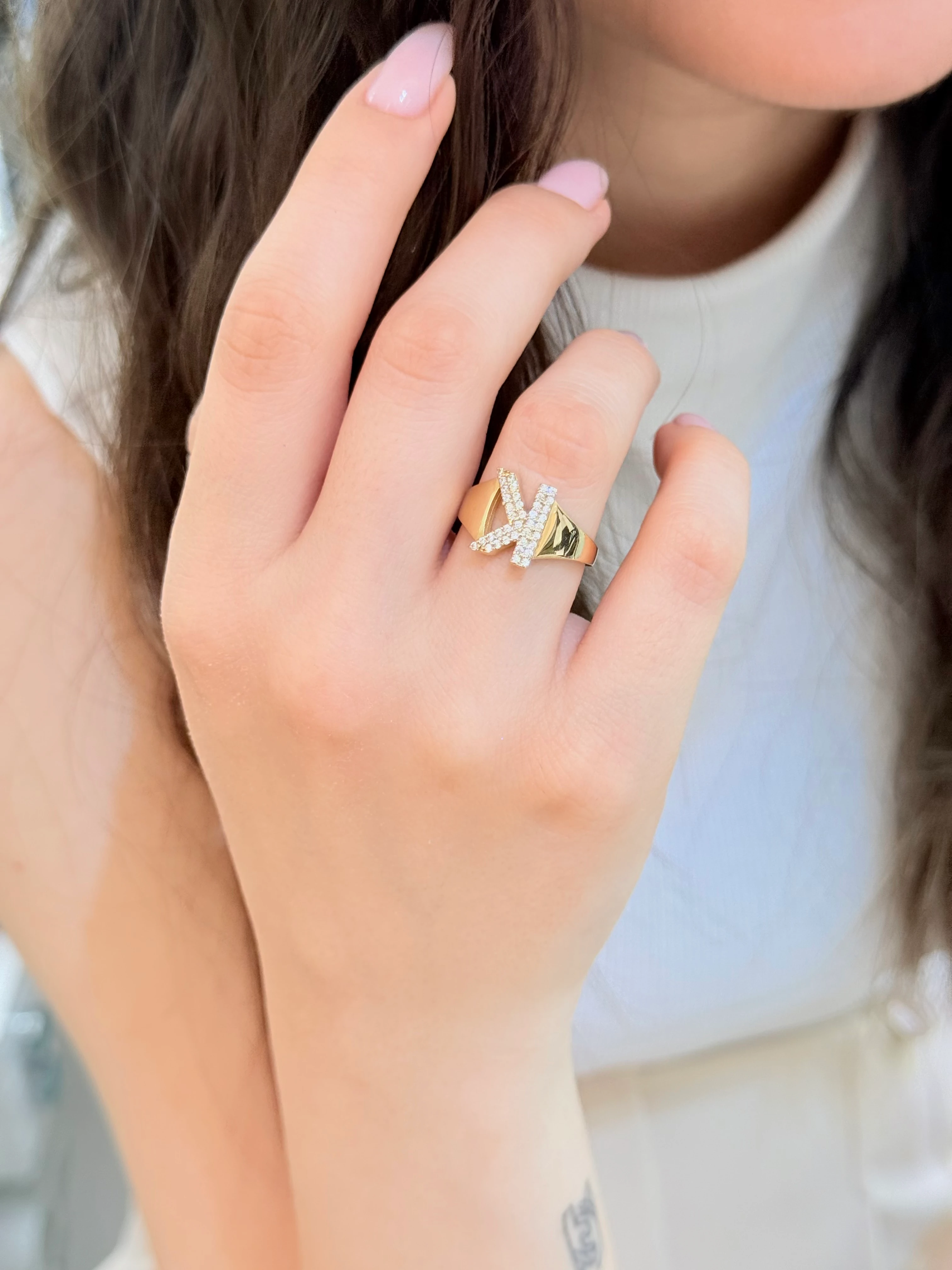 Swarovski Taşlı Harf Altın Yüzük - K (2.45 Gram)