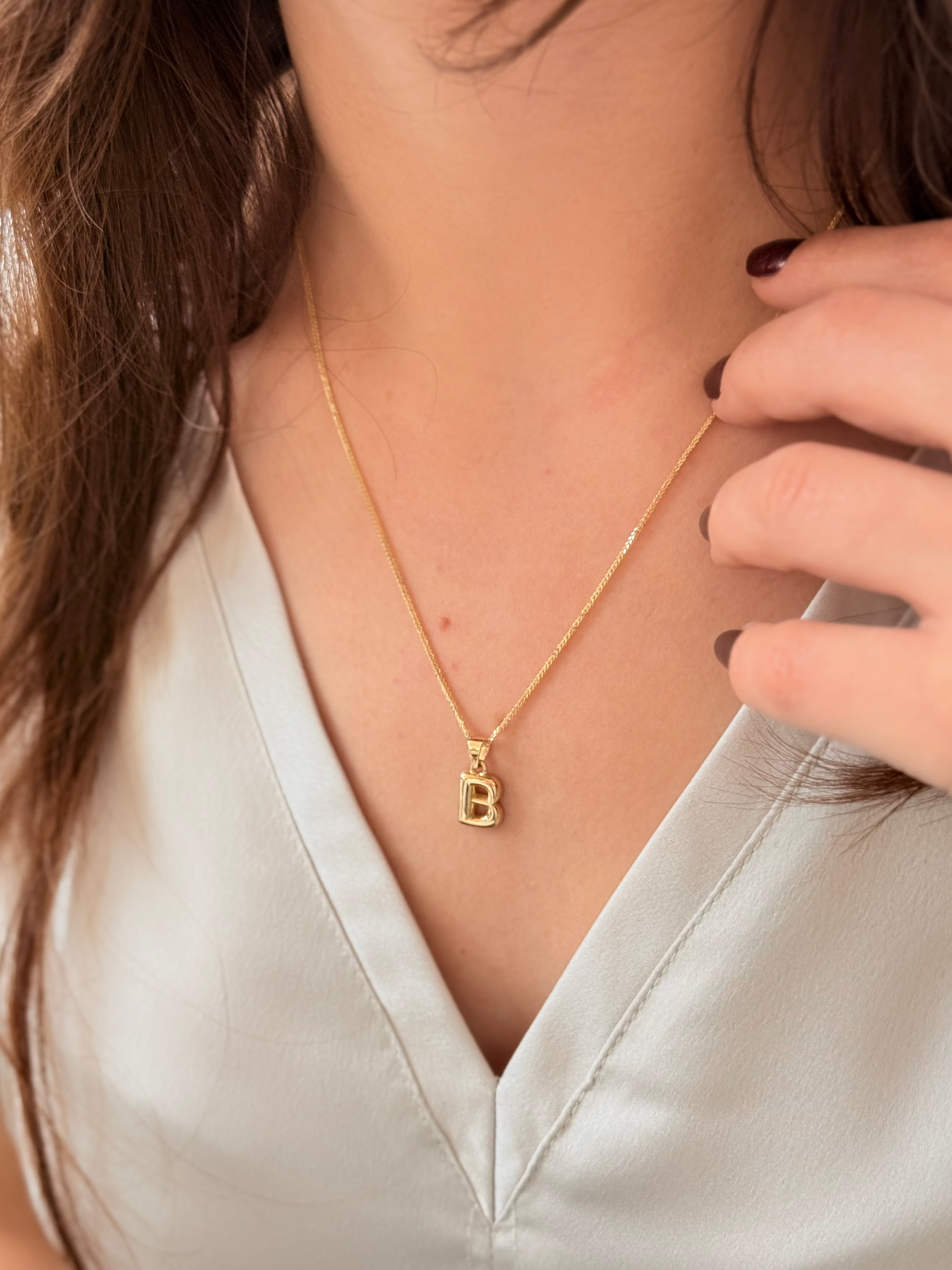 "B" Balon Harf Altın Kolye Ucu