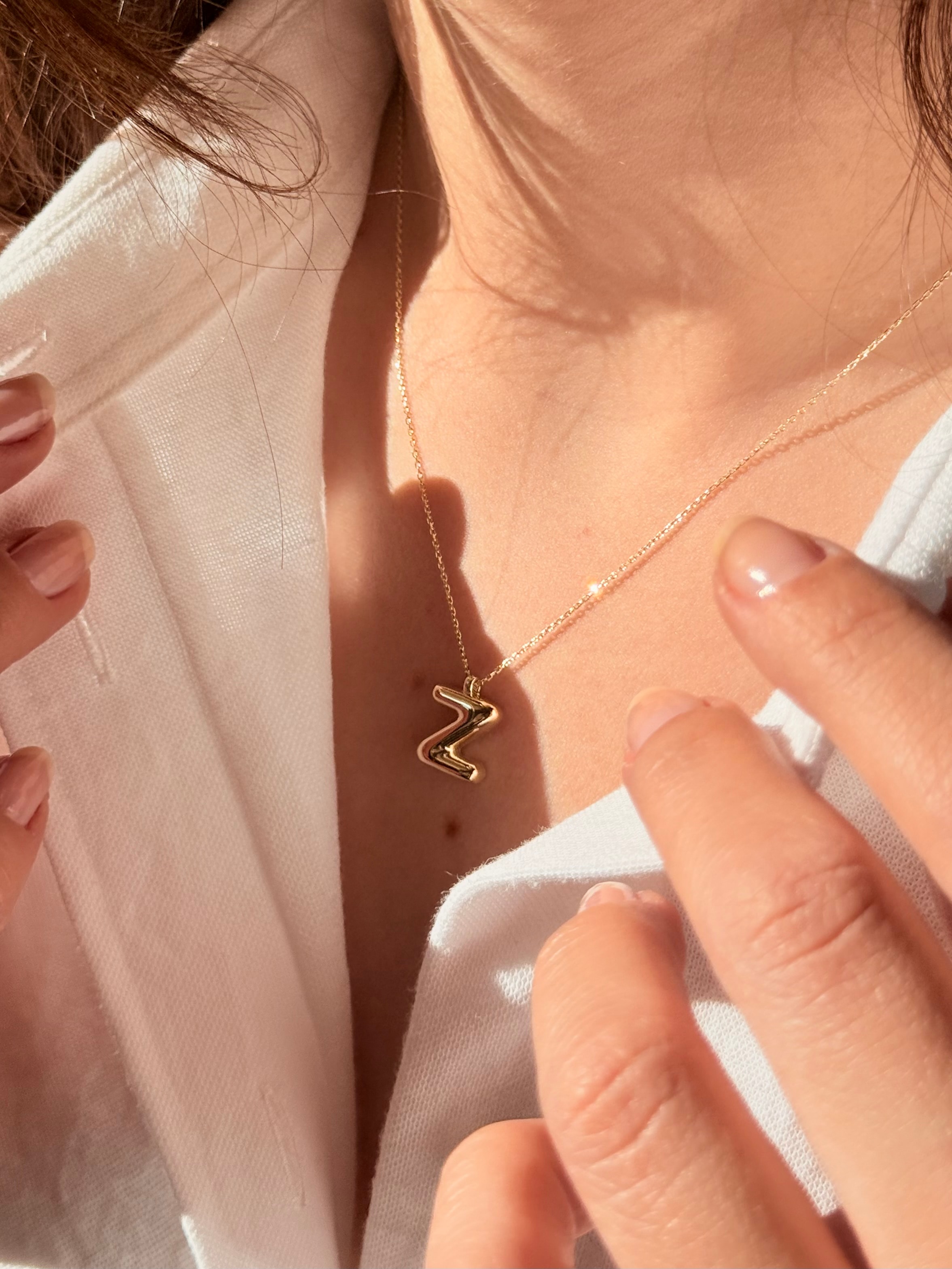 "Z" Balon Harf Altın Kolye