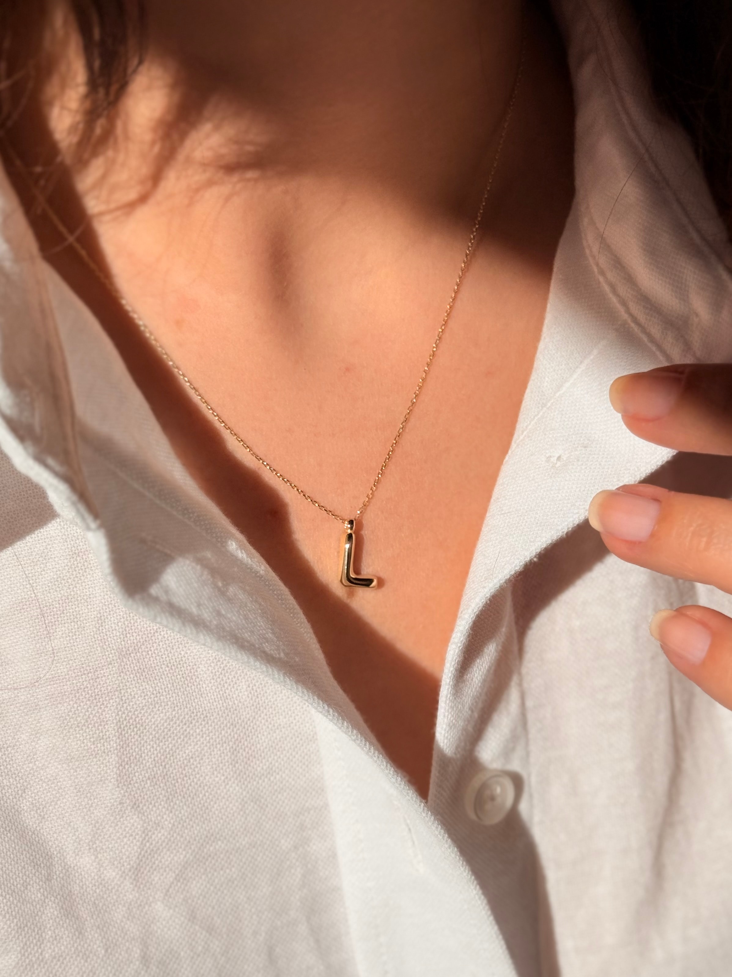 "L" Balon Harf Altın Kolye