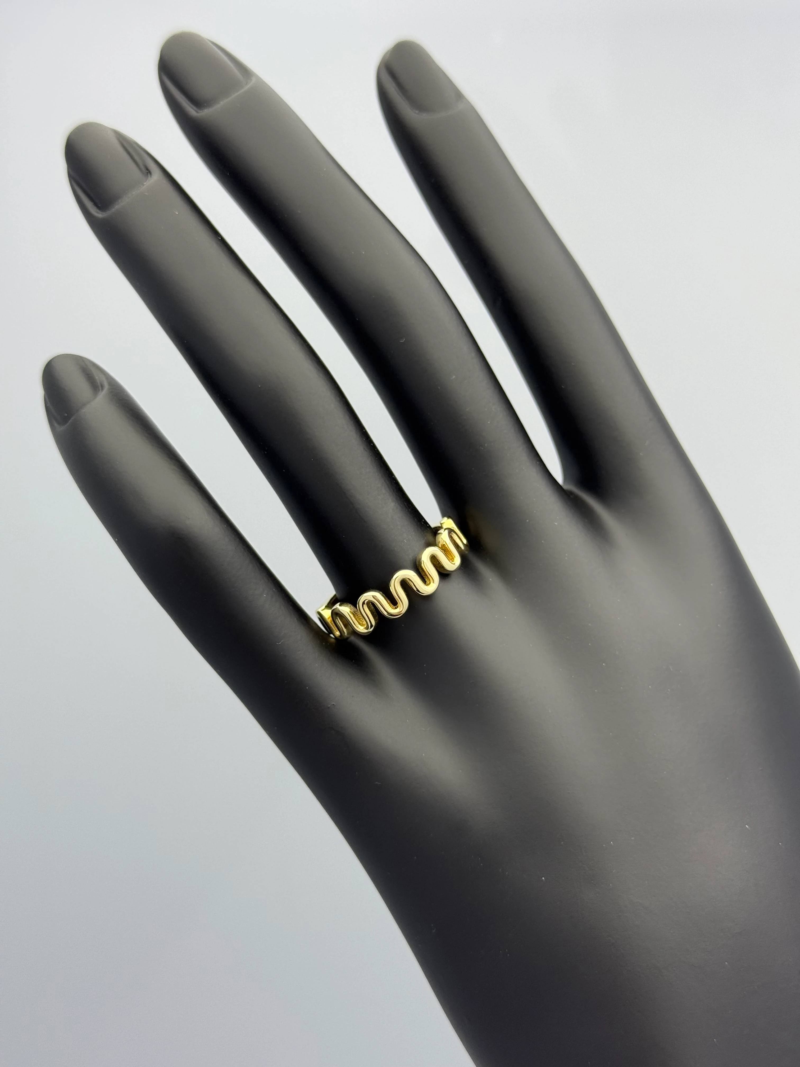 Tessa Altın Yüzük