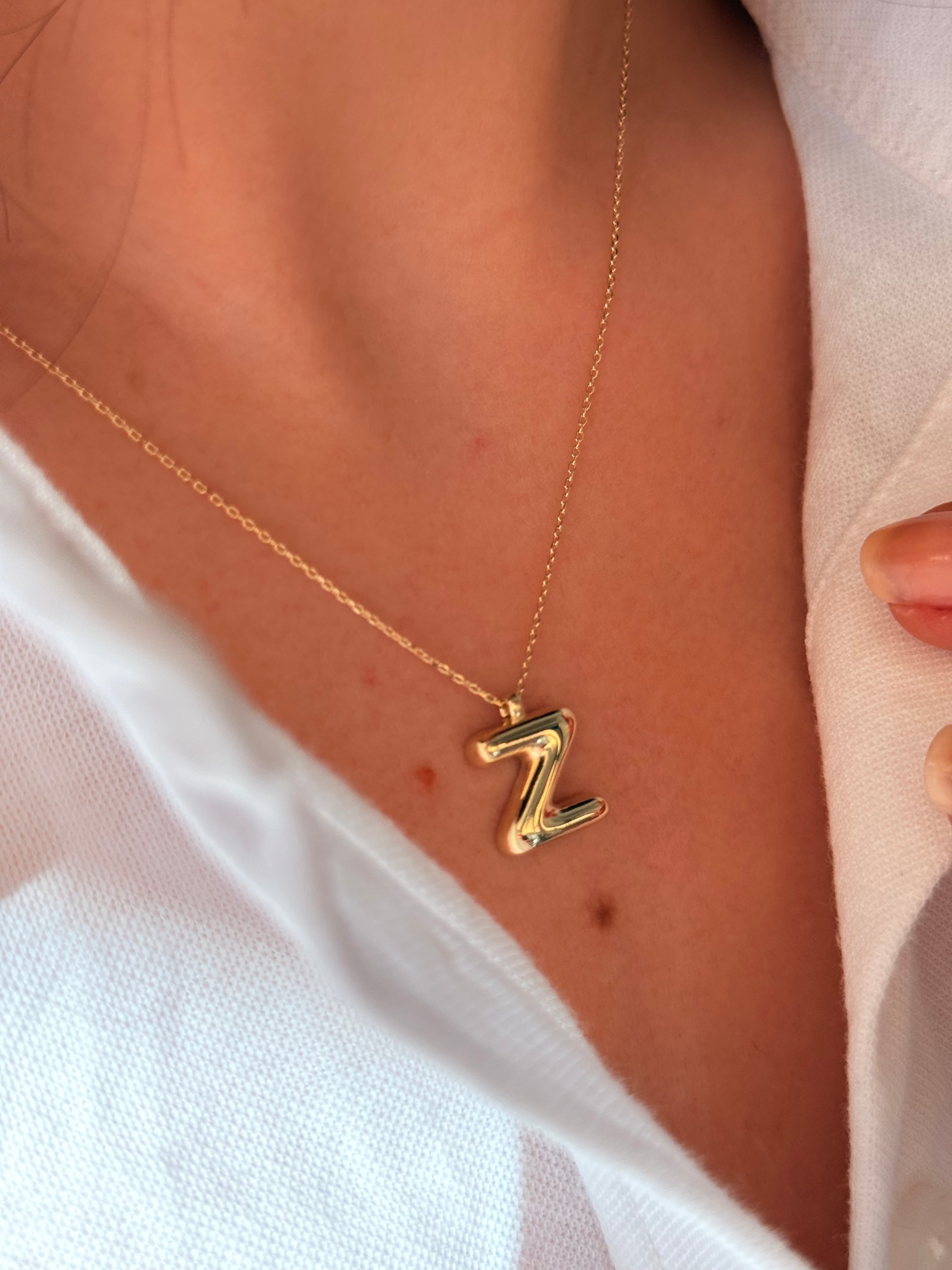 "Z" Balon Harf Altın Kolye