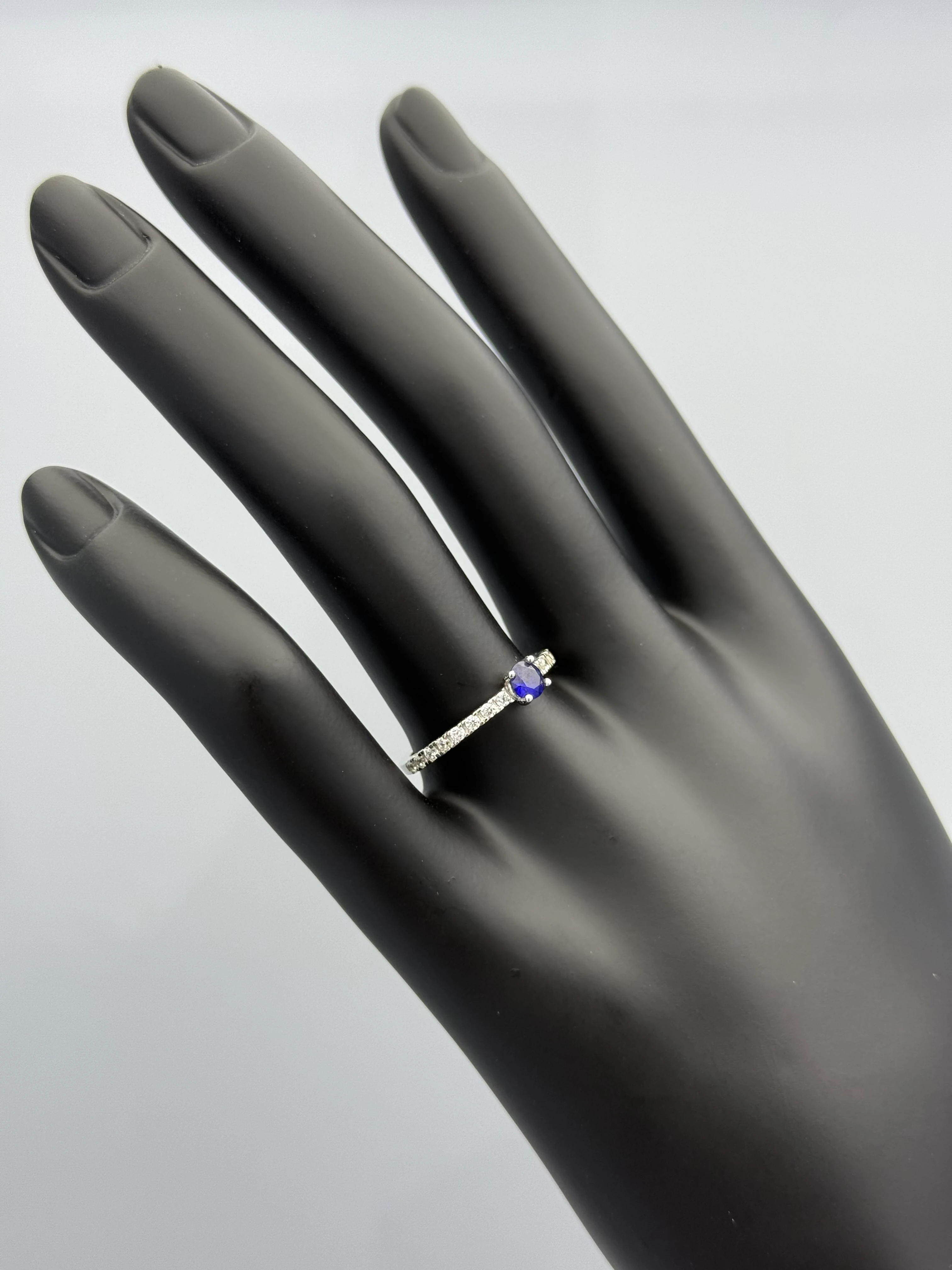 Patricia Beyaz Altın Yüzük