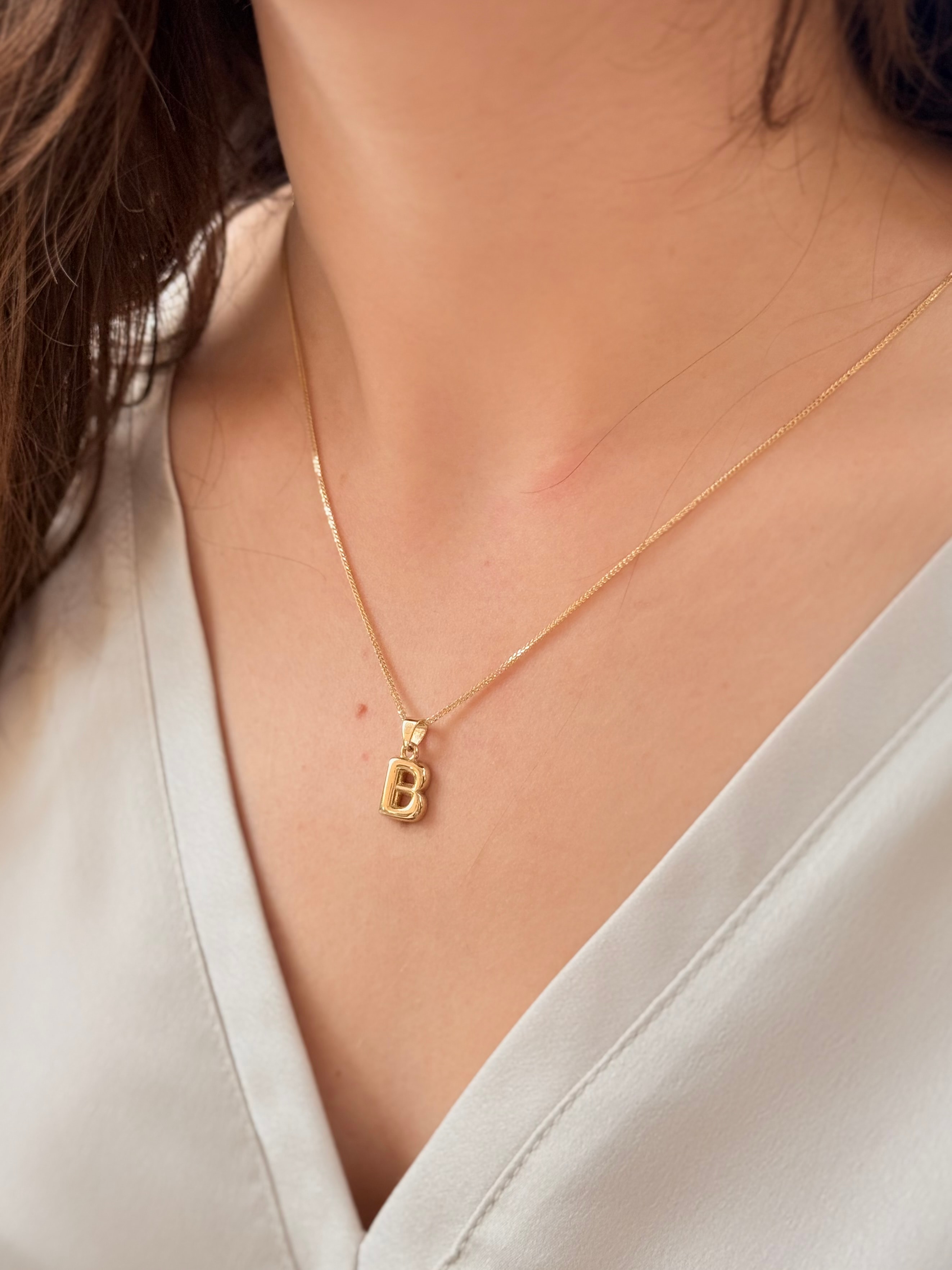 "B" Balon Harf Altın Kolye Ucu