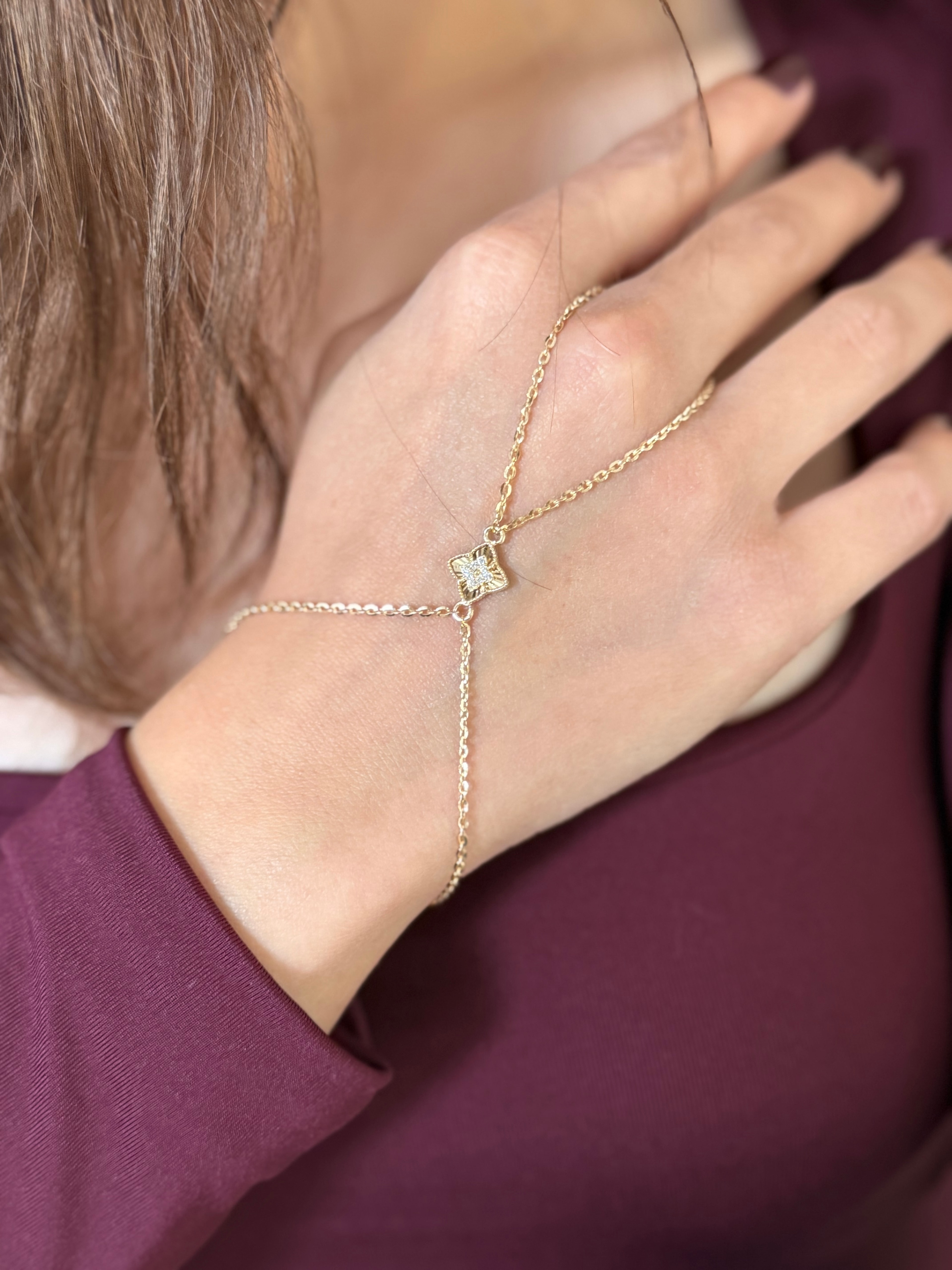 Selin Altın Şahmeran