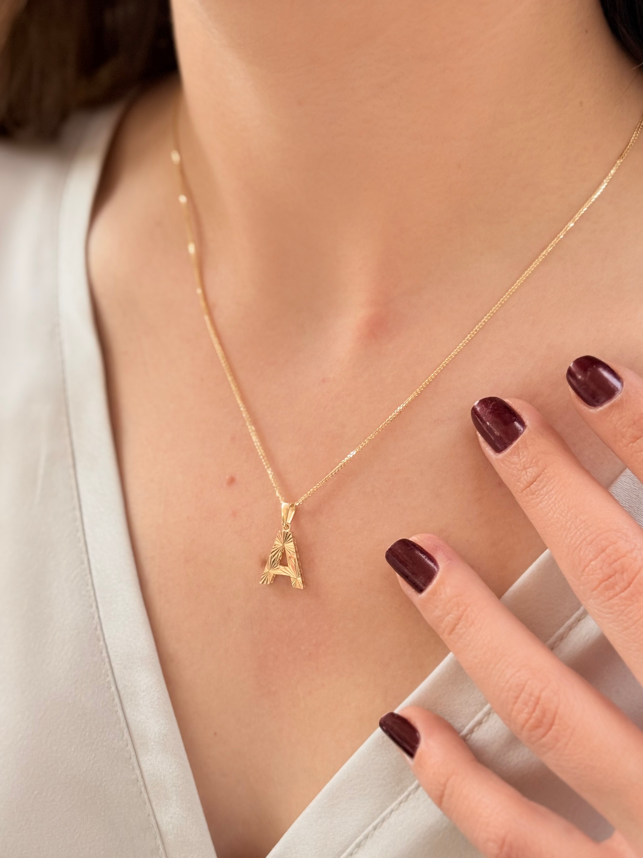 "A" Harf Kalemli Altın Kolye Ucu