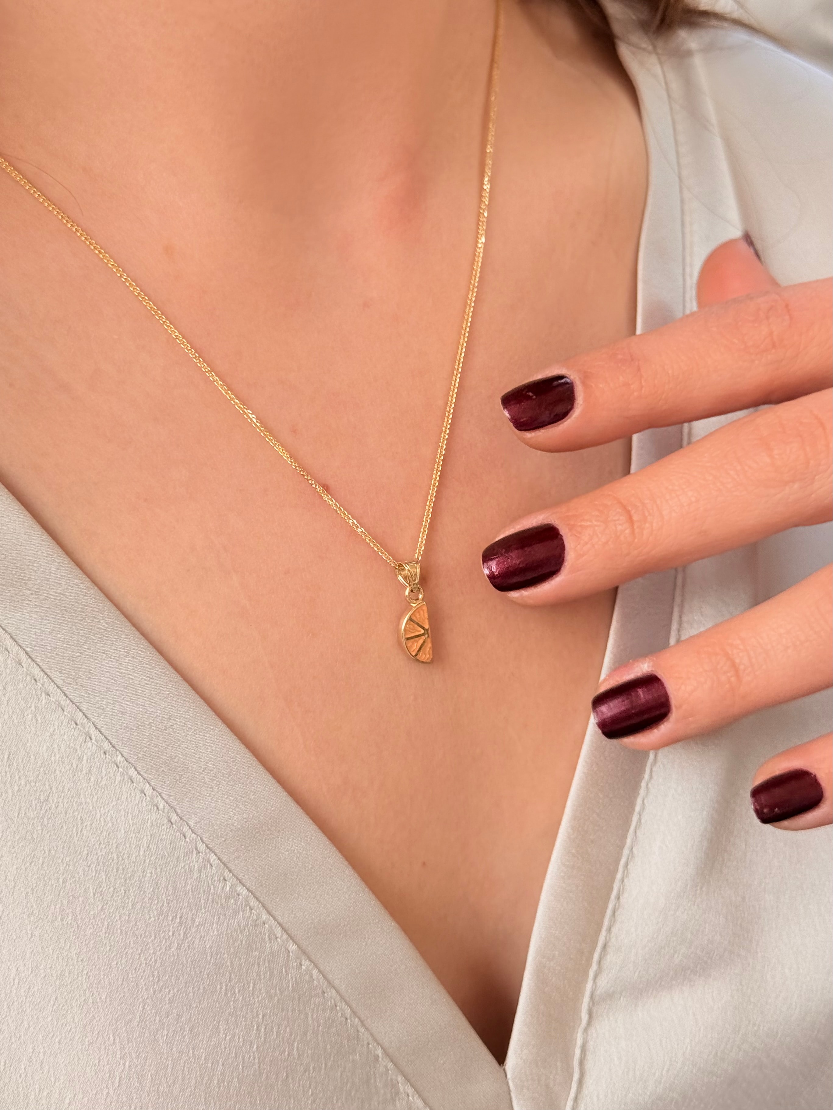 Minimal Altın Portakal Kolye Ucu