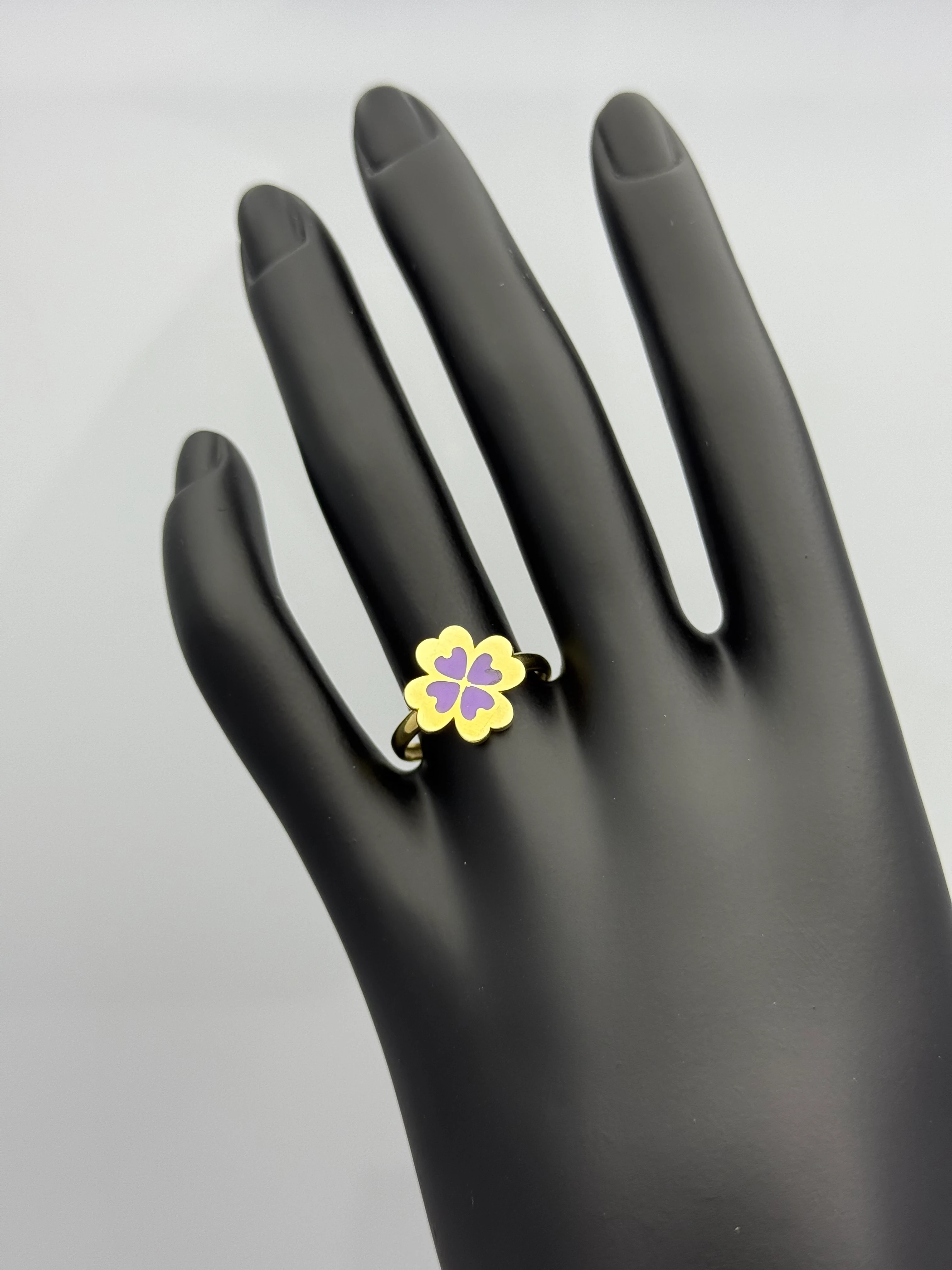 Renkli Mineli Yonca Altın Yüzük