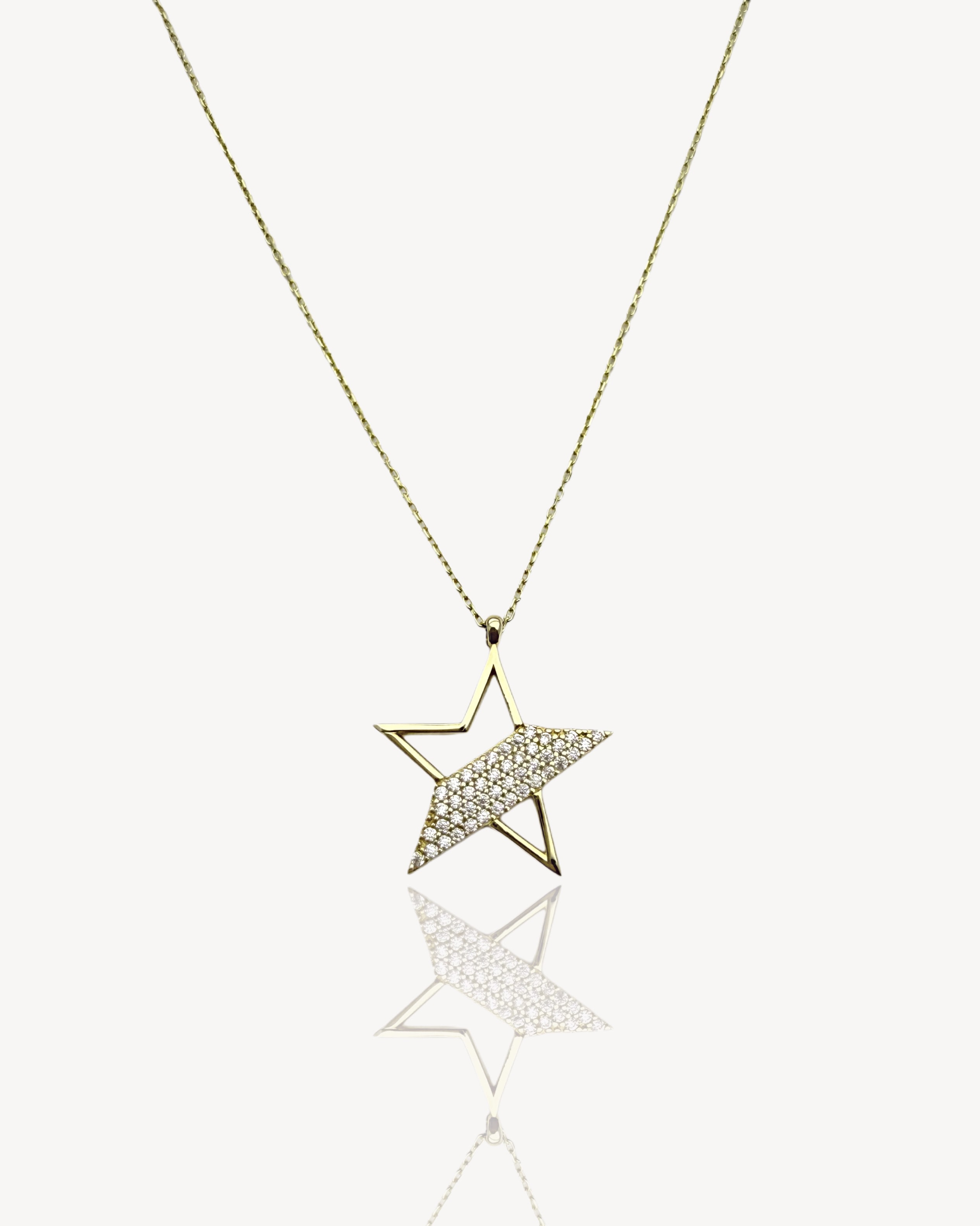 Stira Yıldız Altın Kolye