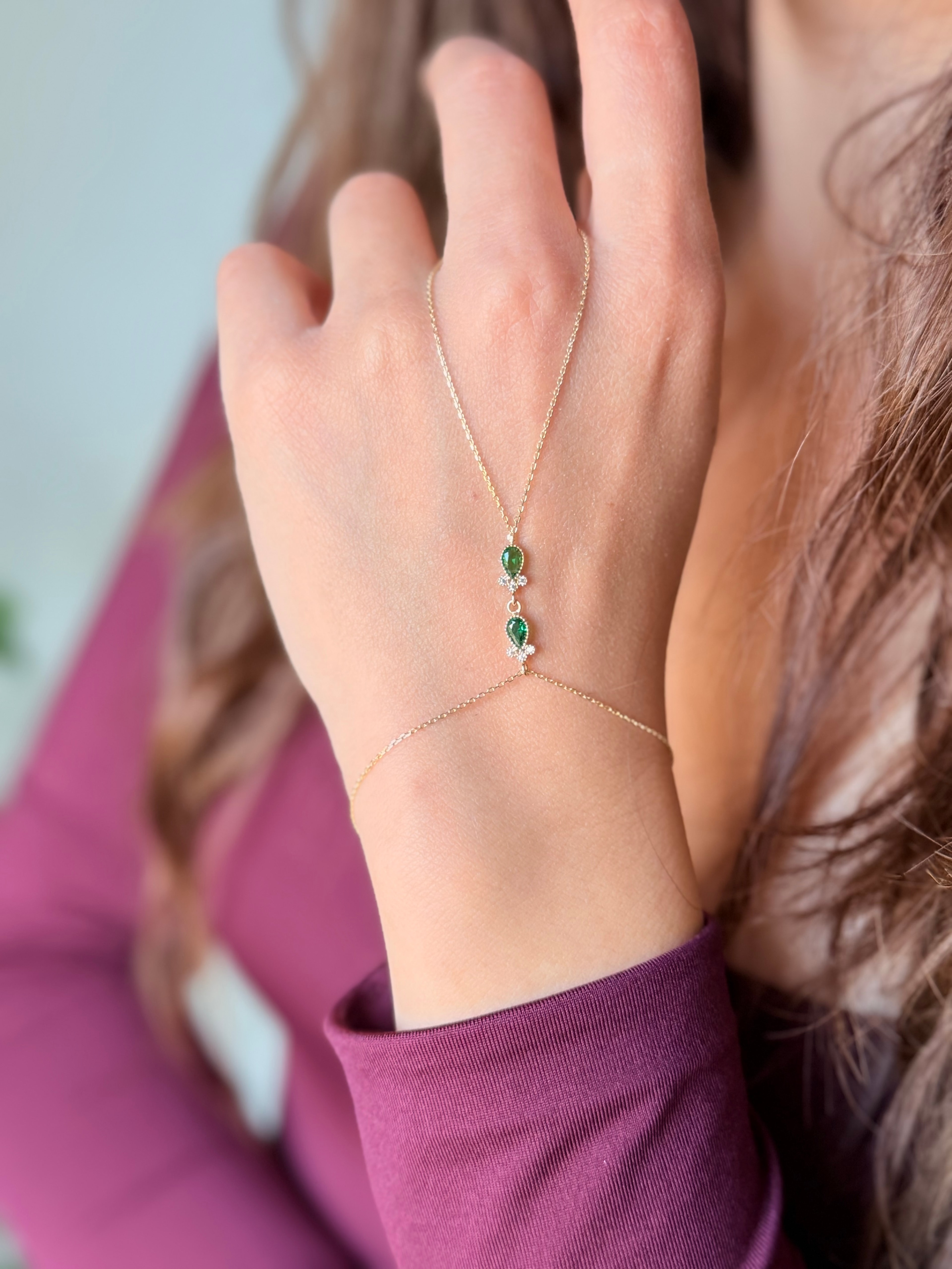 Elena Altın Şahmeran