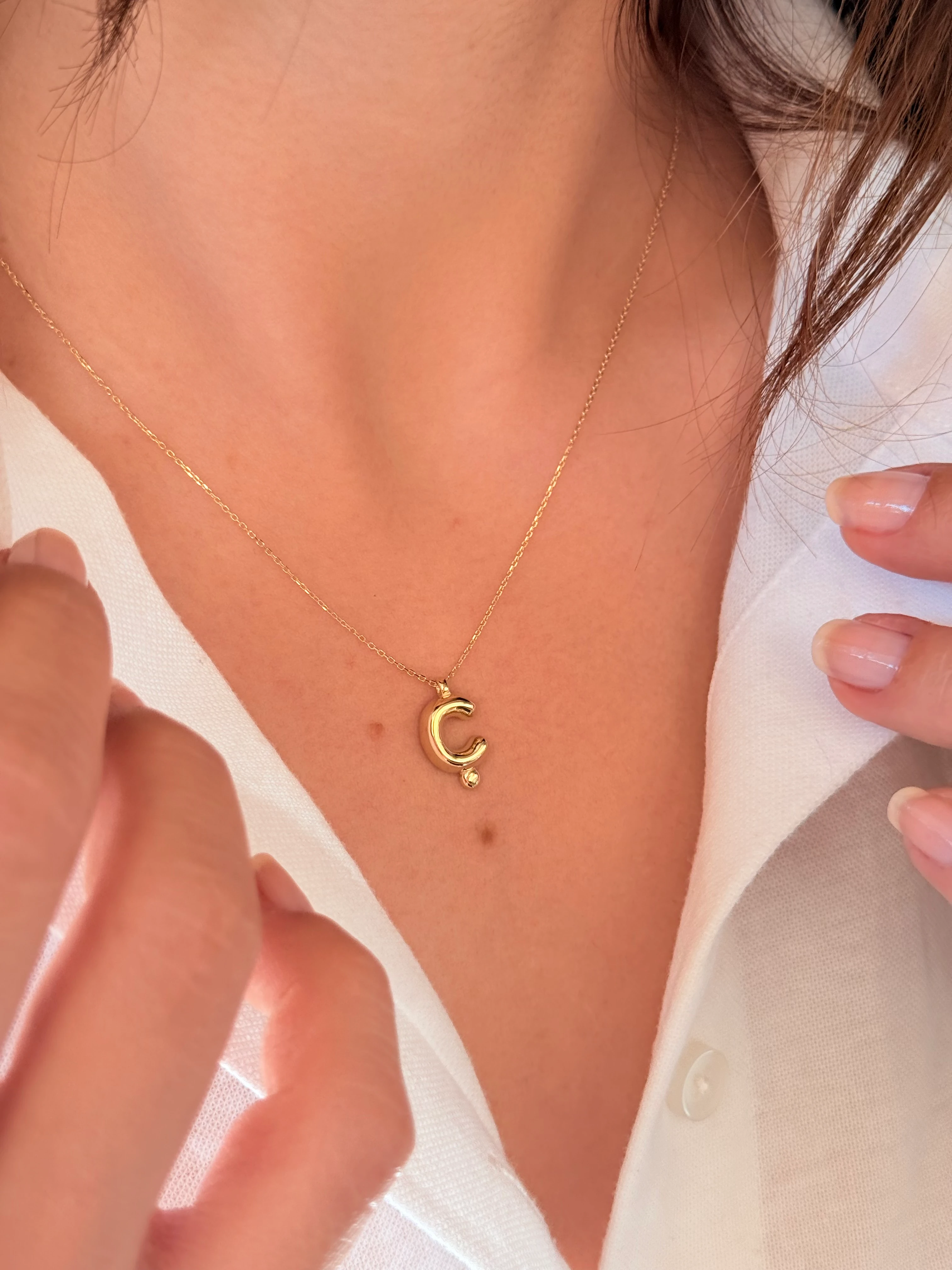 "Ç" Balon Harf Altın Kolye