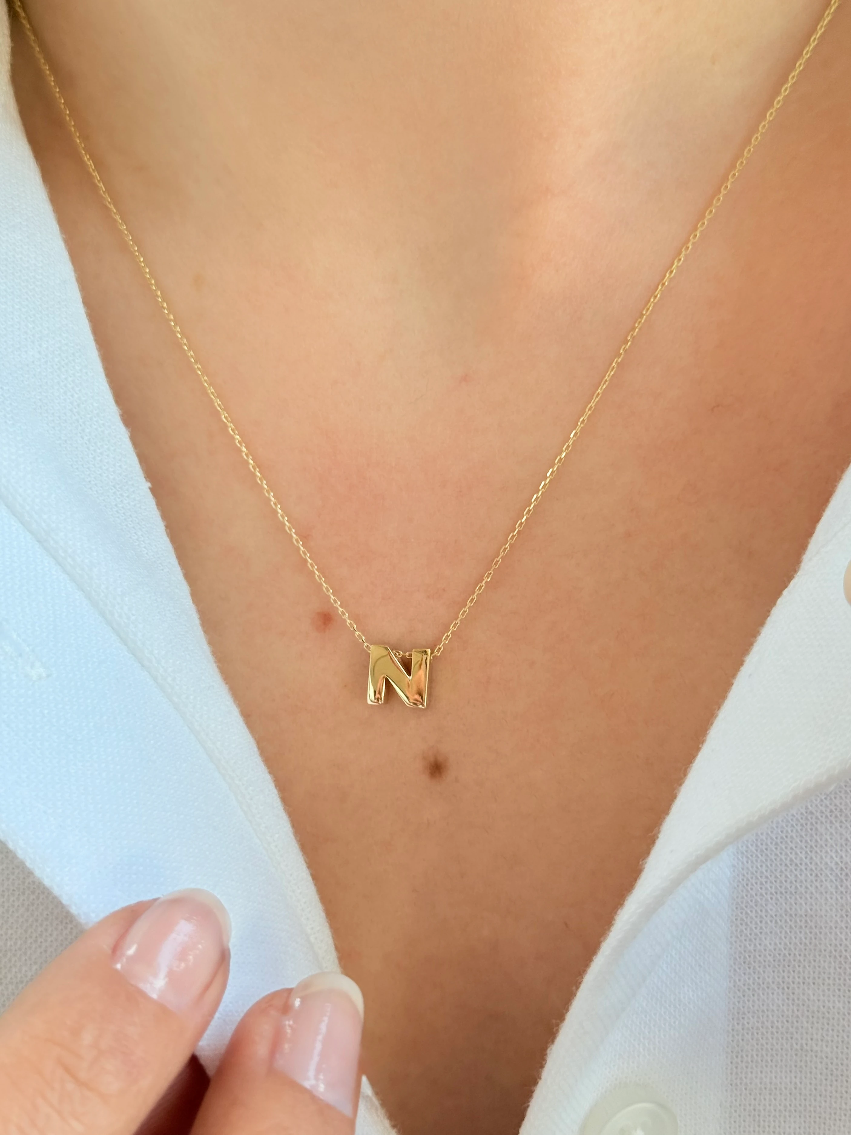 "N" Minimal Harfli Altın Kolye