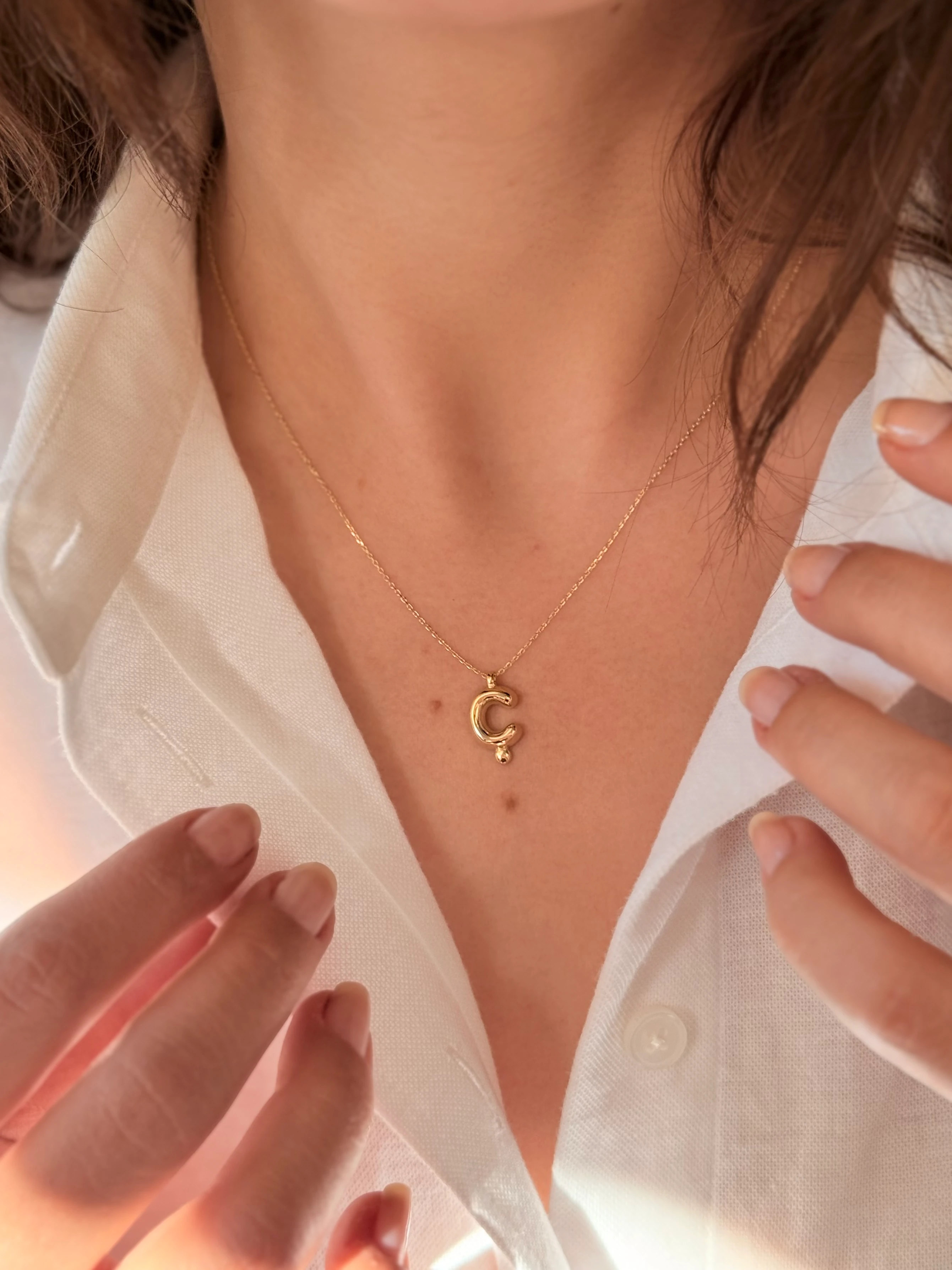 "Ç" Balon Harf Altın Kolye