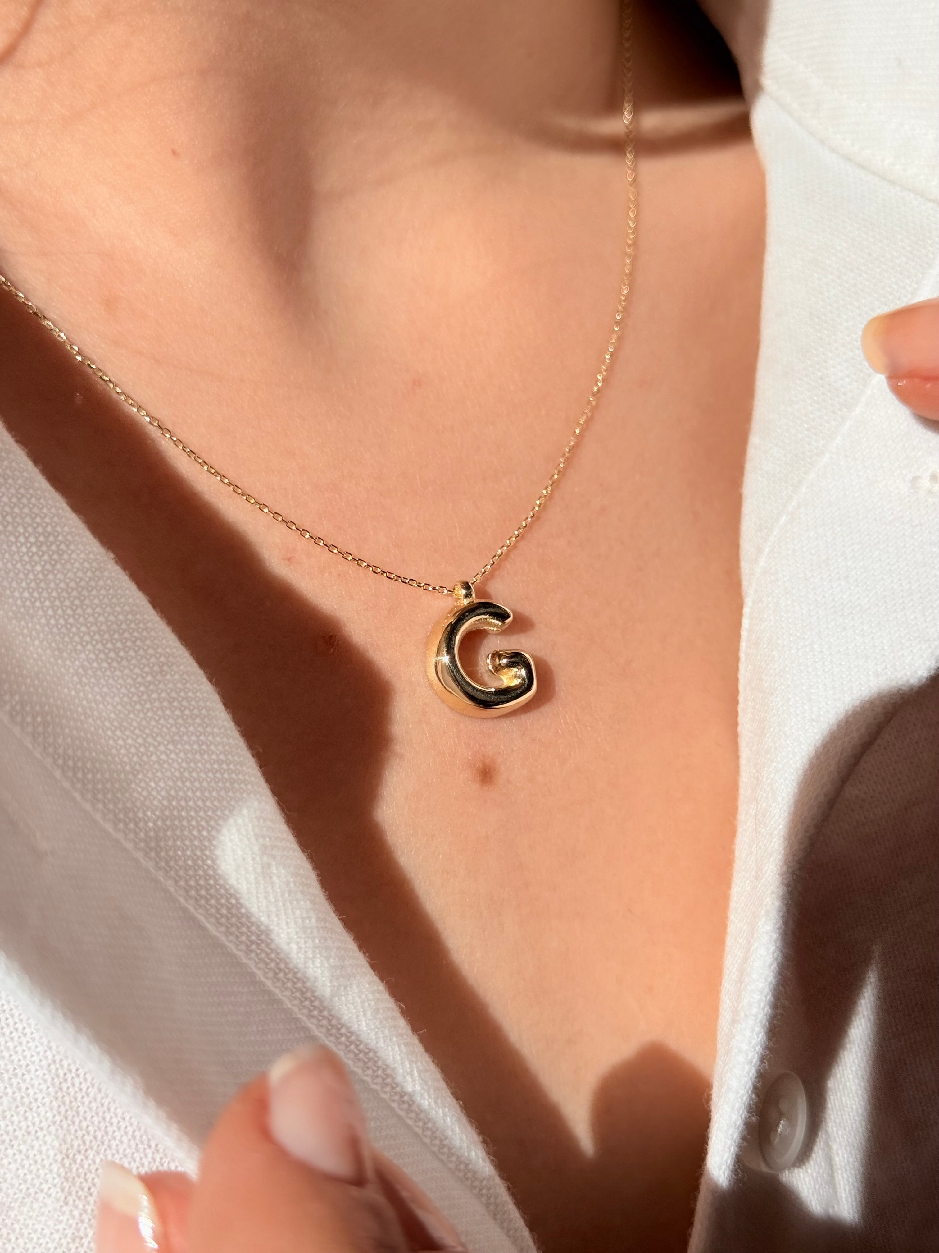 "G" Balon Harf Altın Kolye