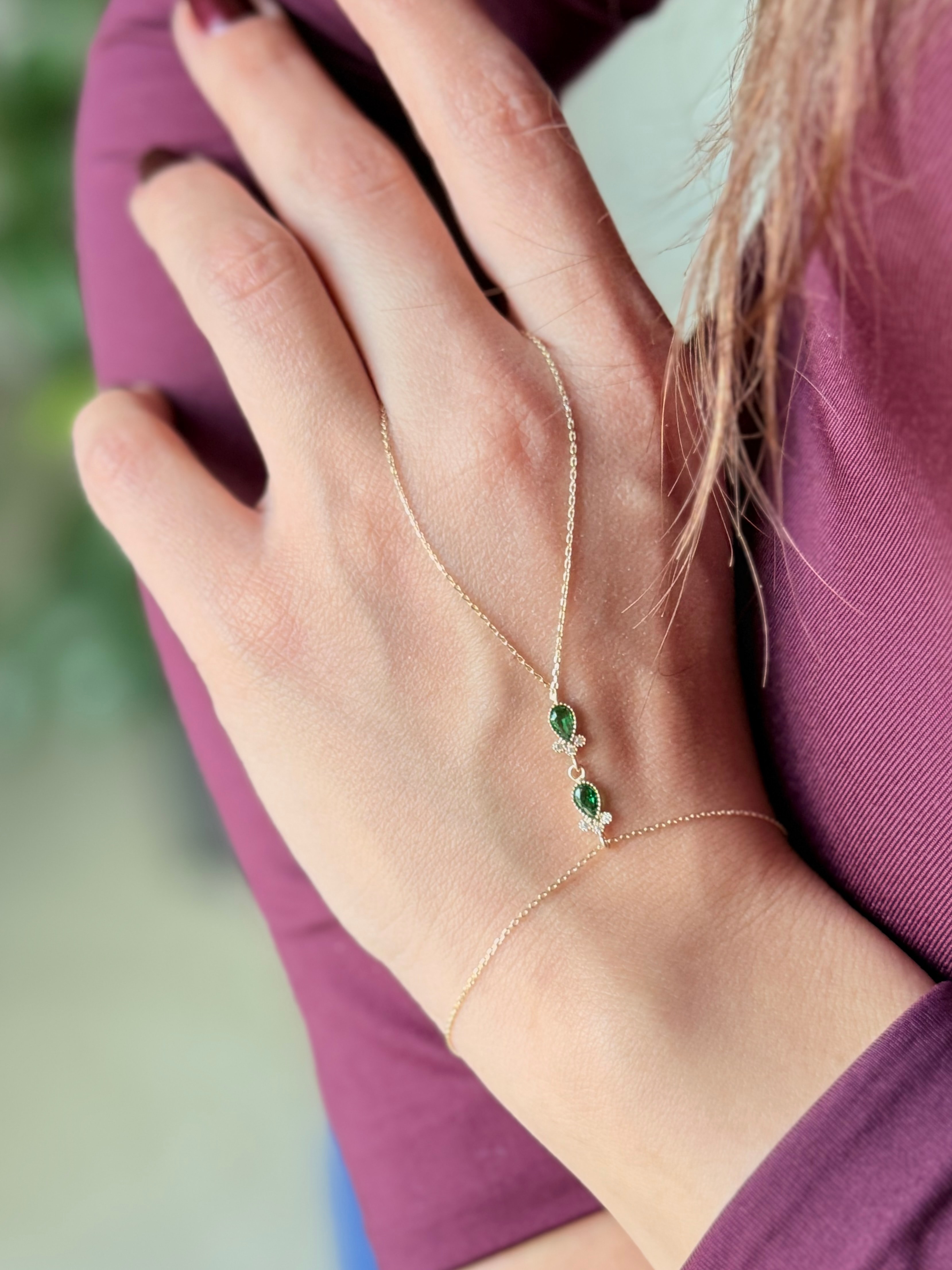 Elena Altın Şahmeran