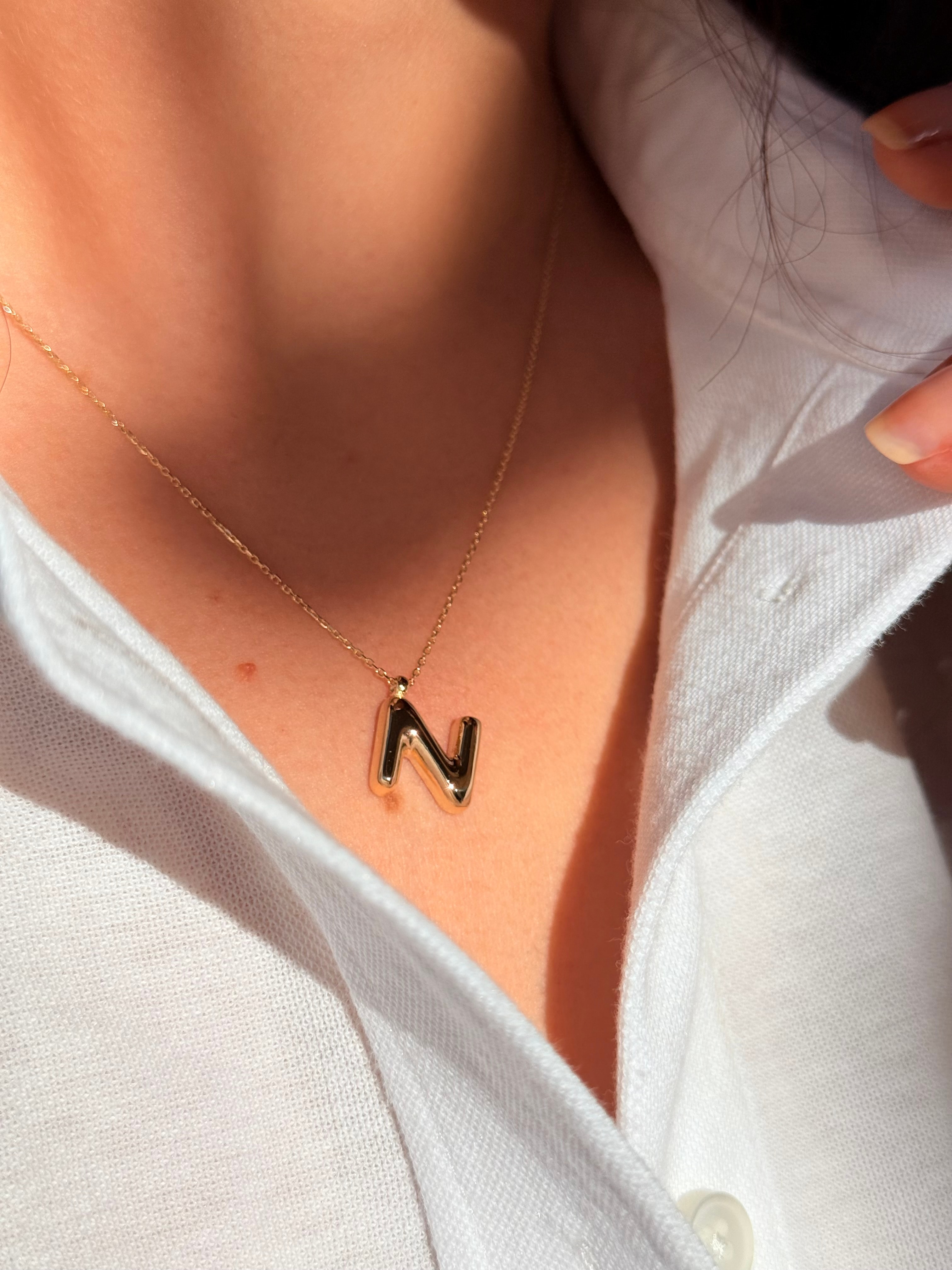 "N" Balon Harf Altın Kolye